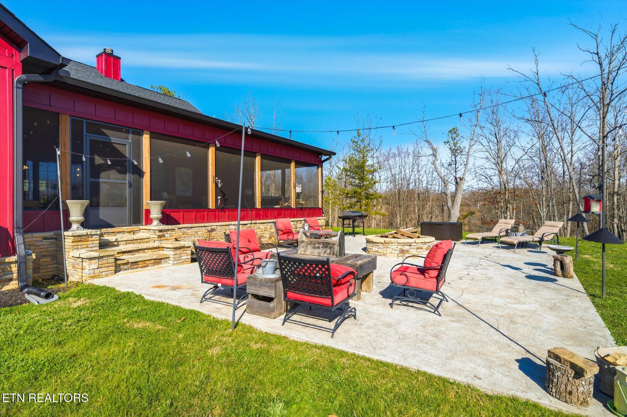 201 Reserve Point Kingston TN 37763