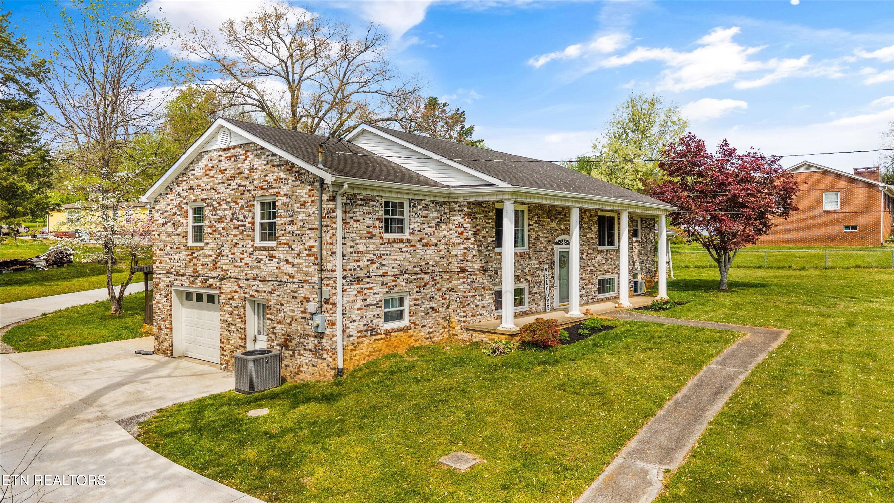 18165 E Highway 11 Lenoir City TN 37772