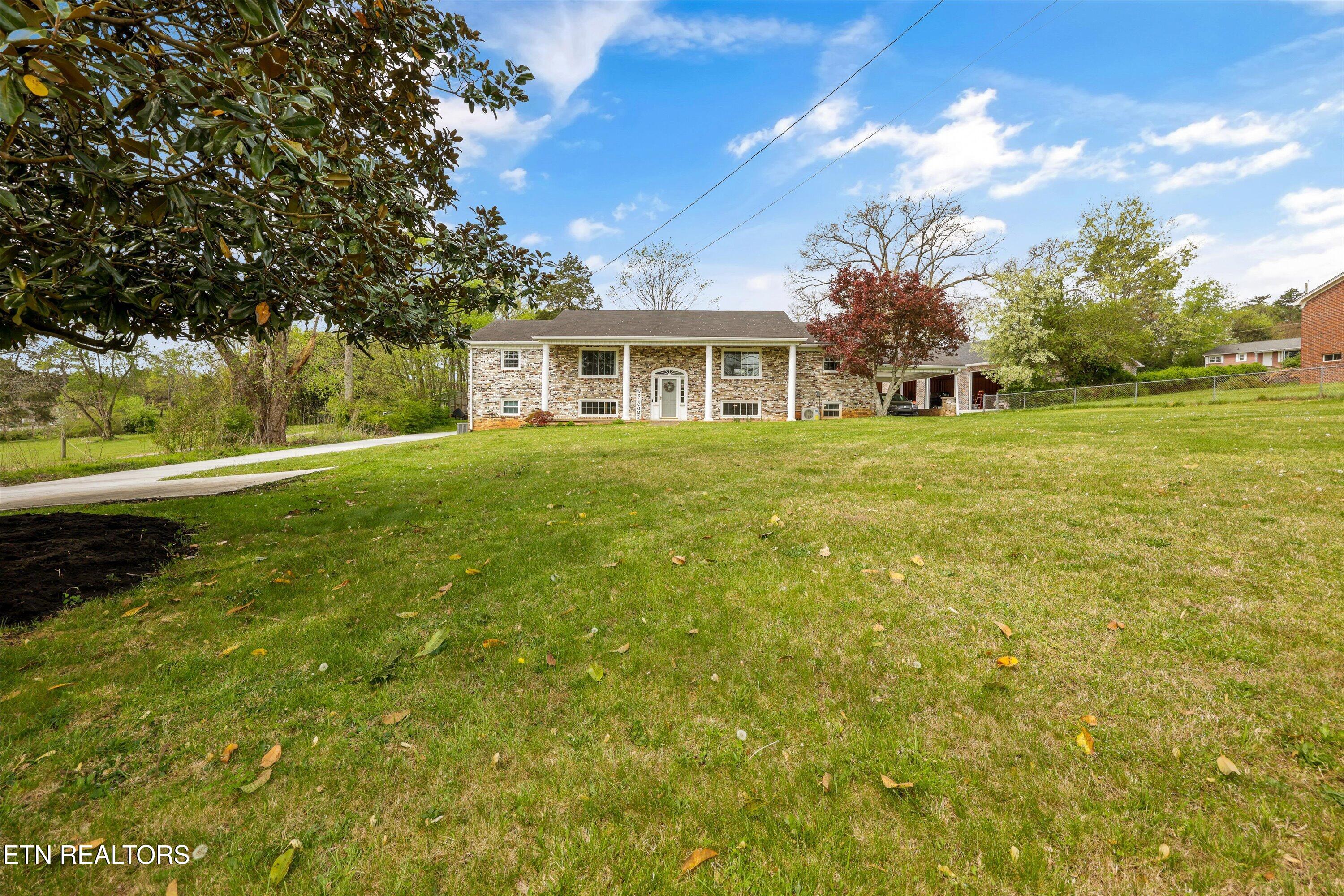 18165 E Highway 11 Lenoir City TN 37772