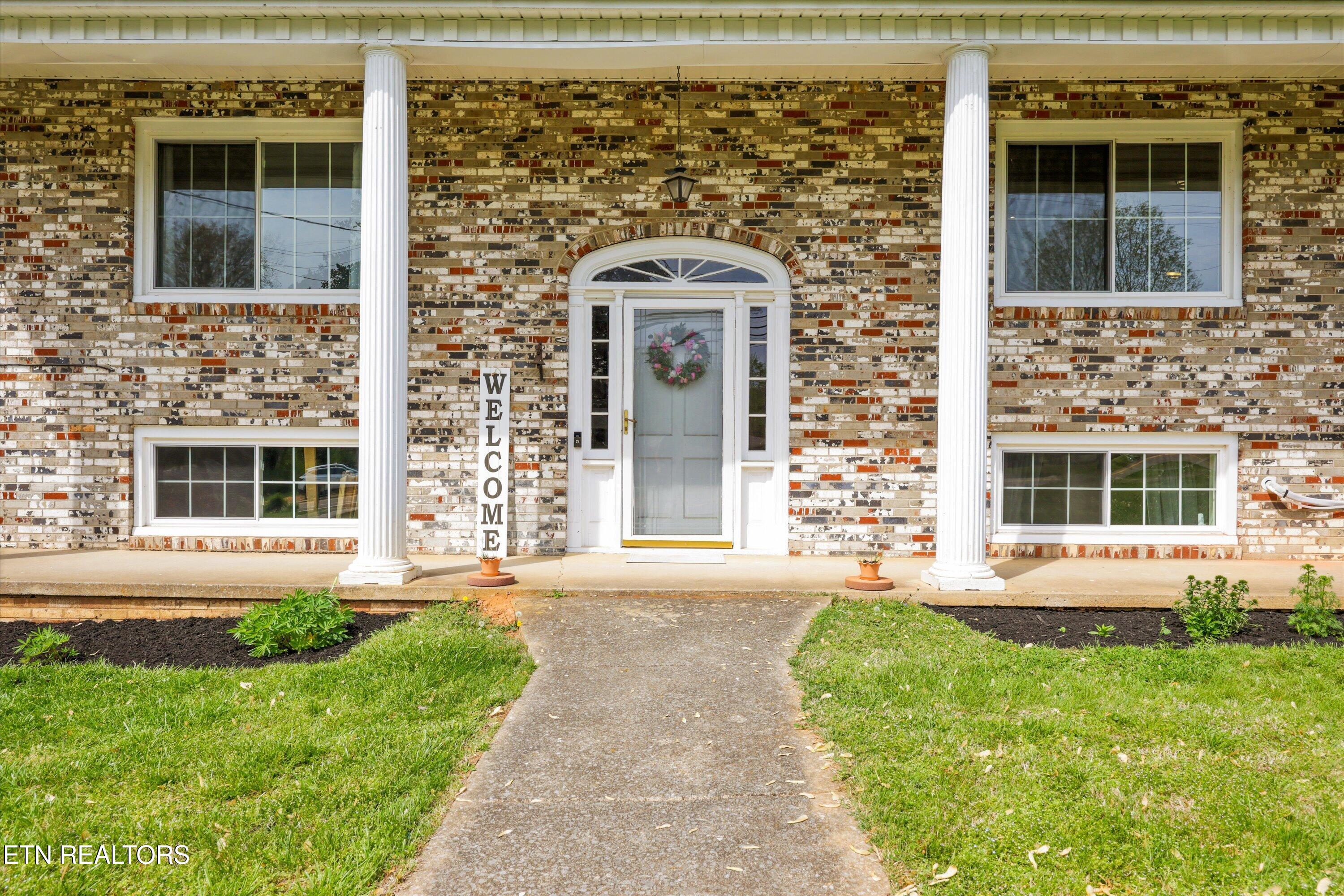 18165 E Highway 11 Lenoir City TN 37772