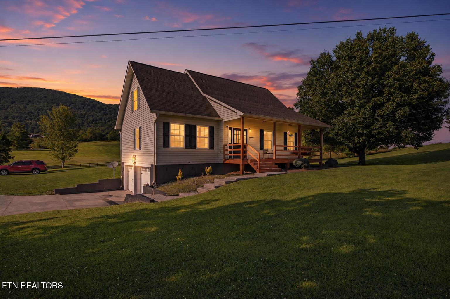 4784 Old Highway 63 Speedwell TN 37870