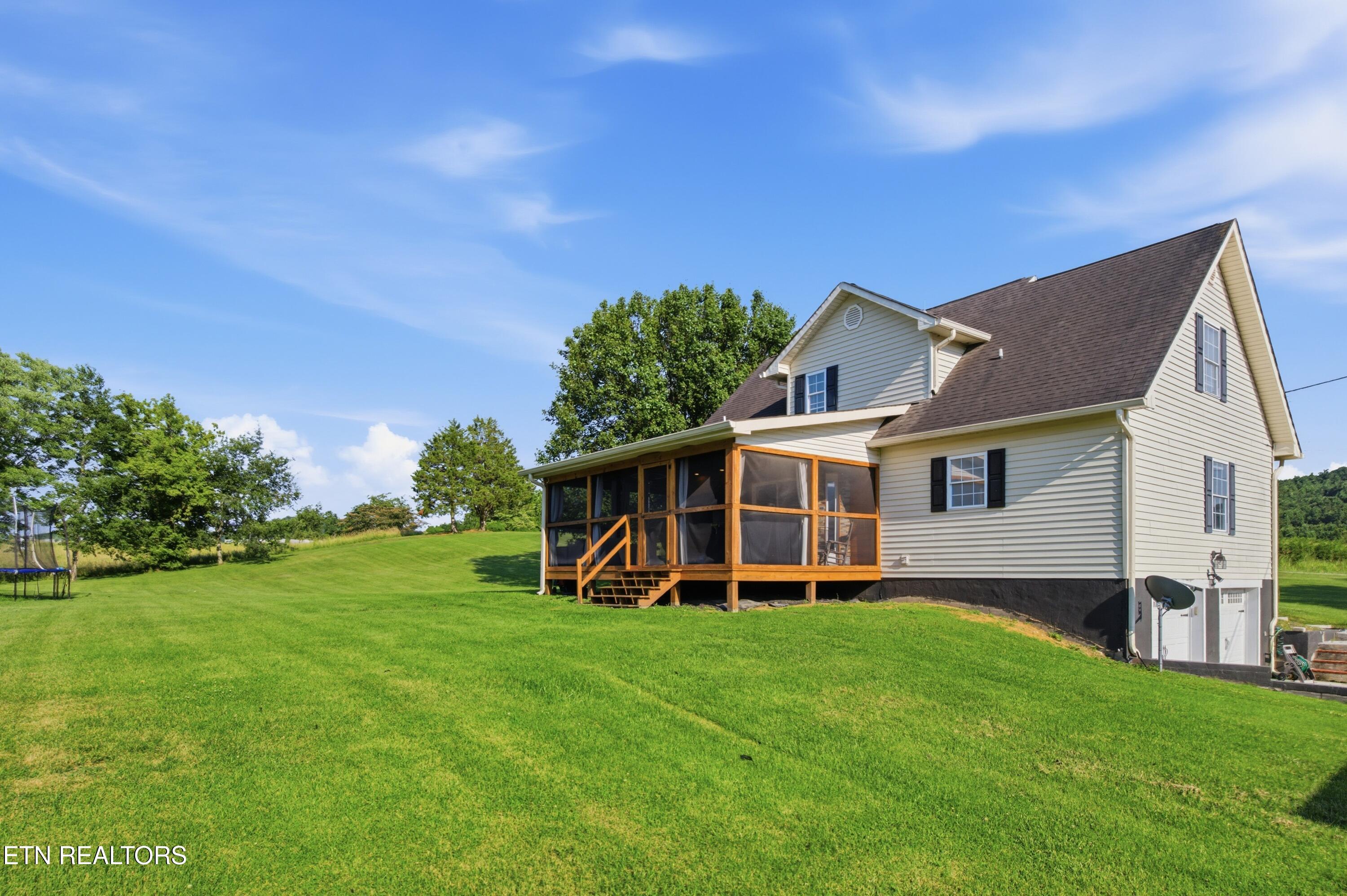 4784 Old Highway 63 Speedwell TN 37870