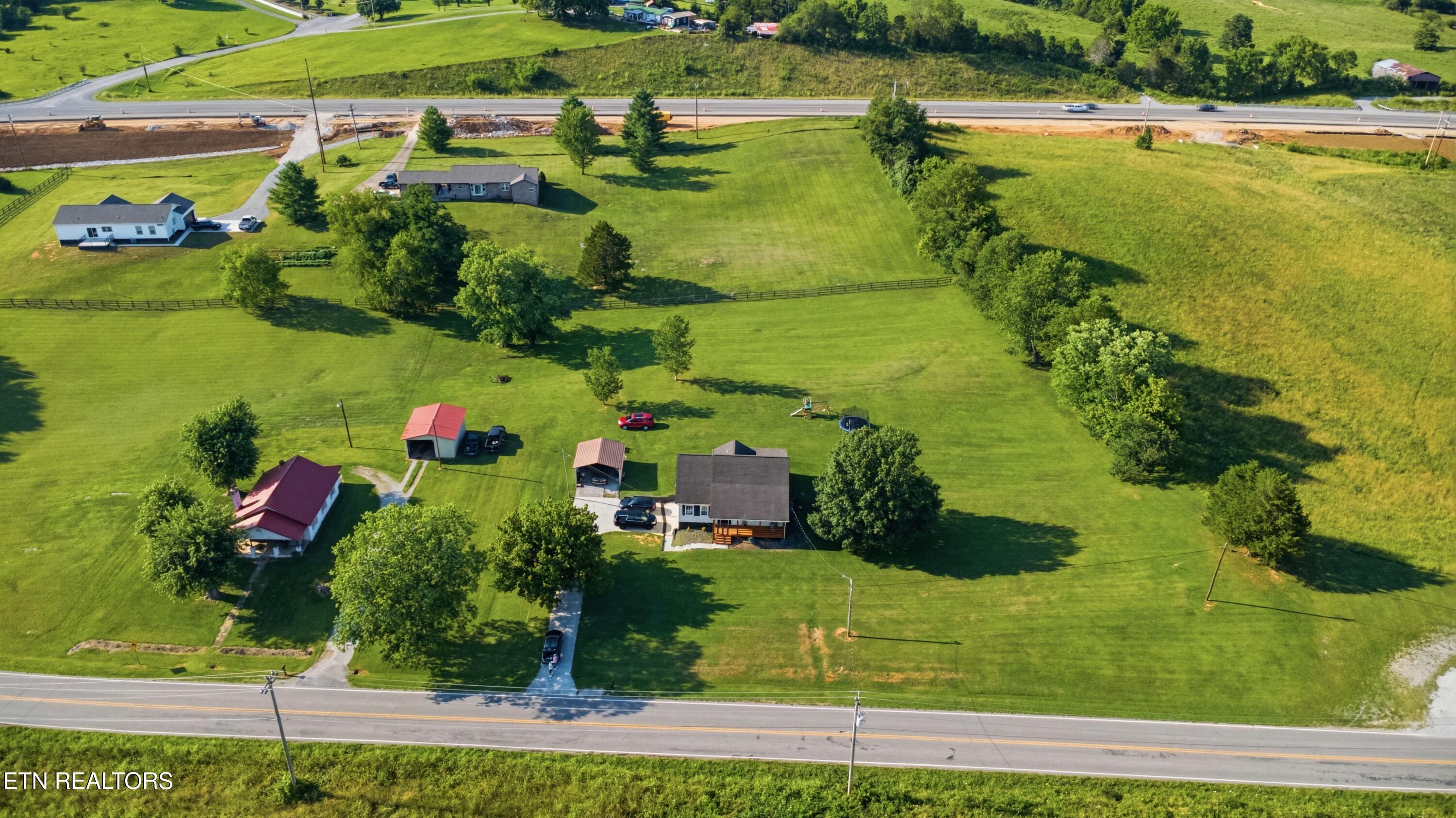 4784 Old Highway 63 Speedwell TN 37870