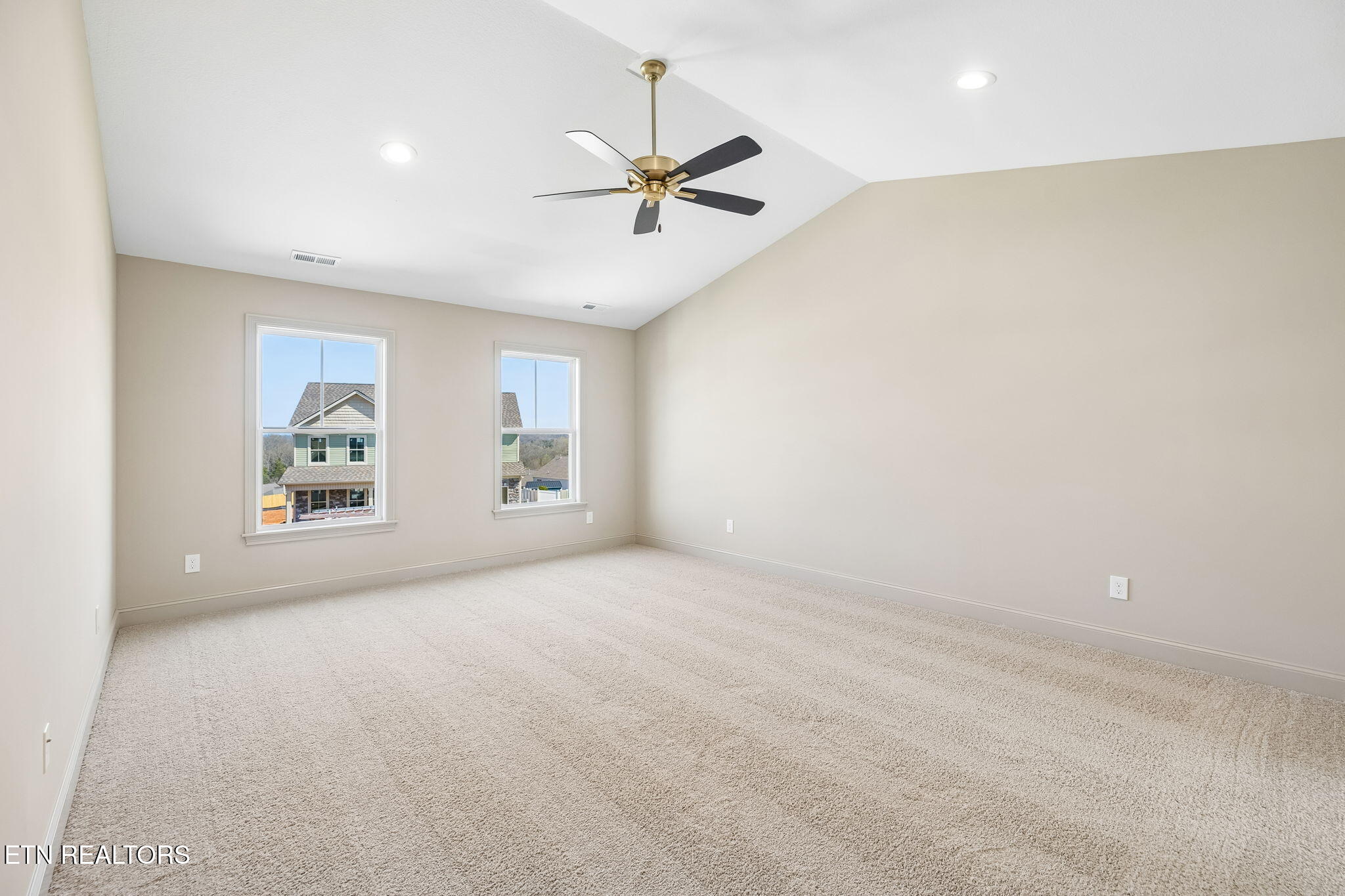 8926 Queensdale Lane Knoxville TN 37924