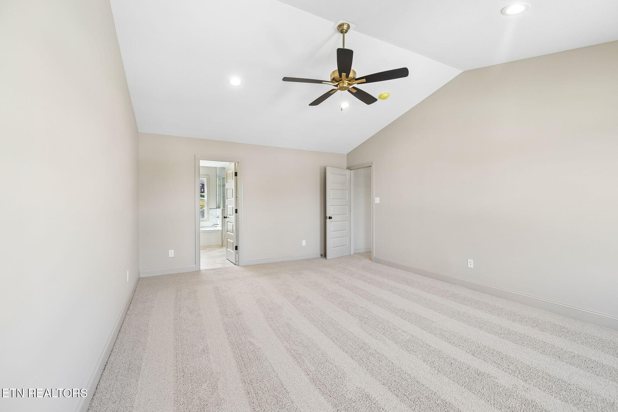 8926 Queensdale Lane Knoxville TN 37924