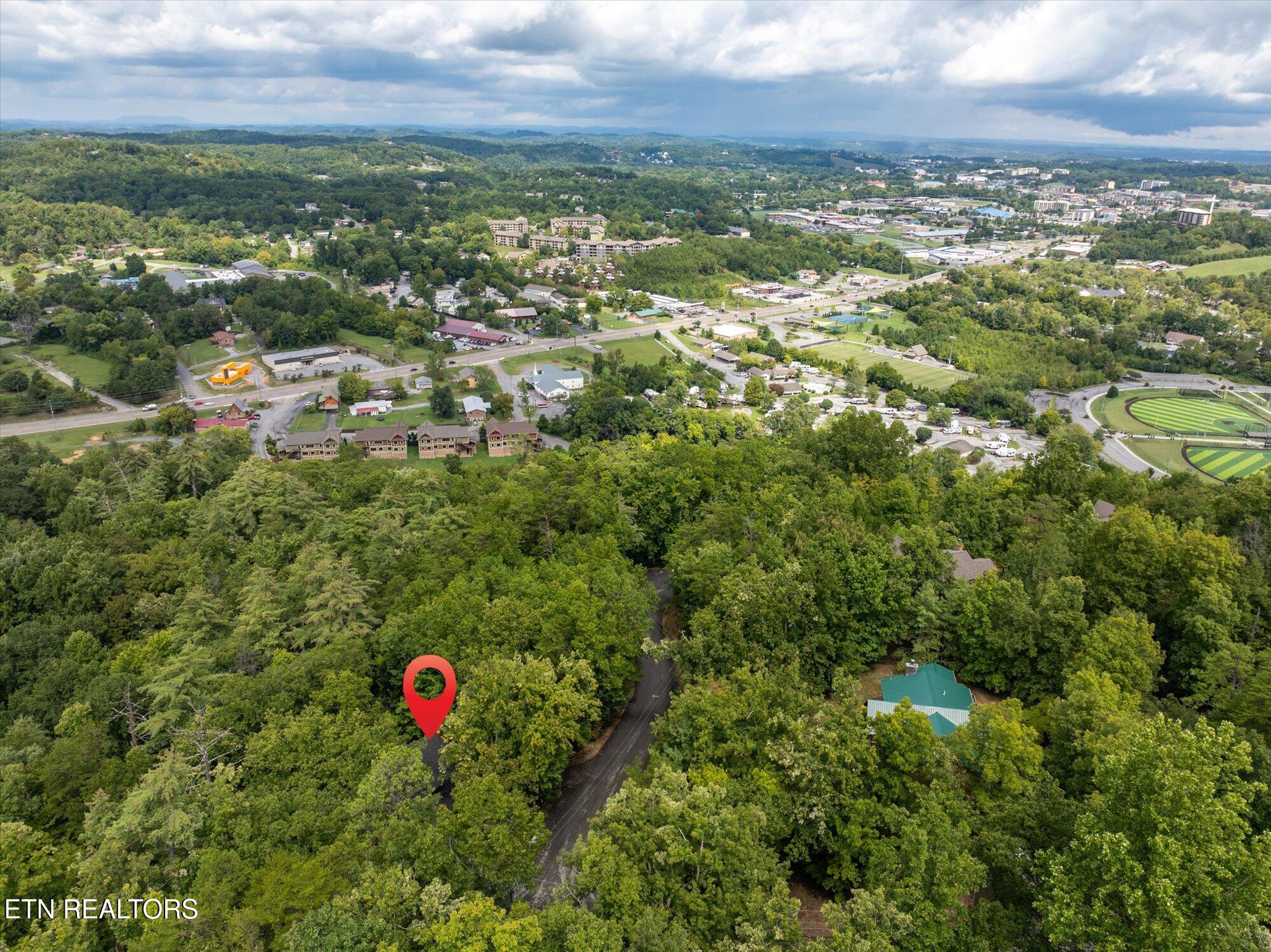 3342 Twin City Way Pigeon Forge TN 37863