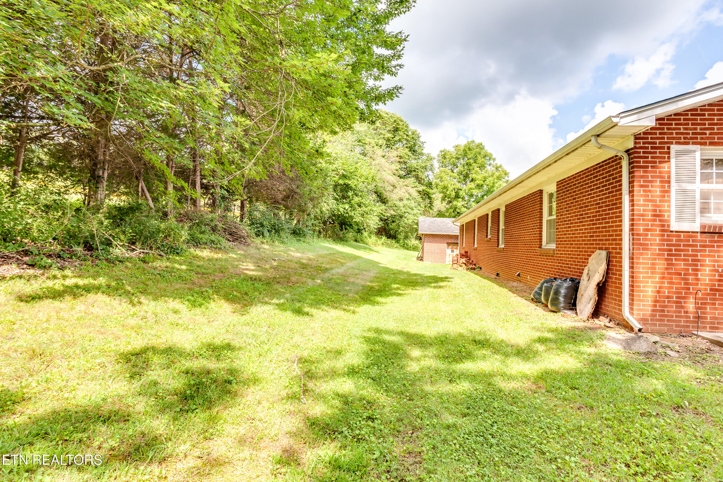 4512 Cabbage Drive Knoxville TN 37938