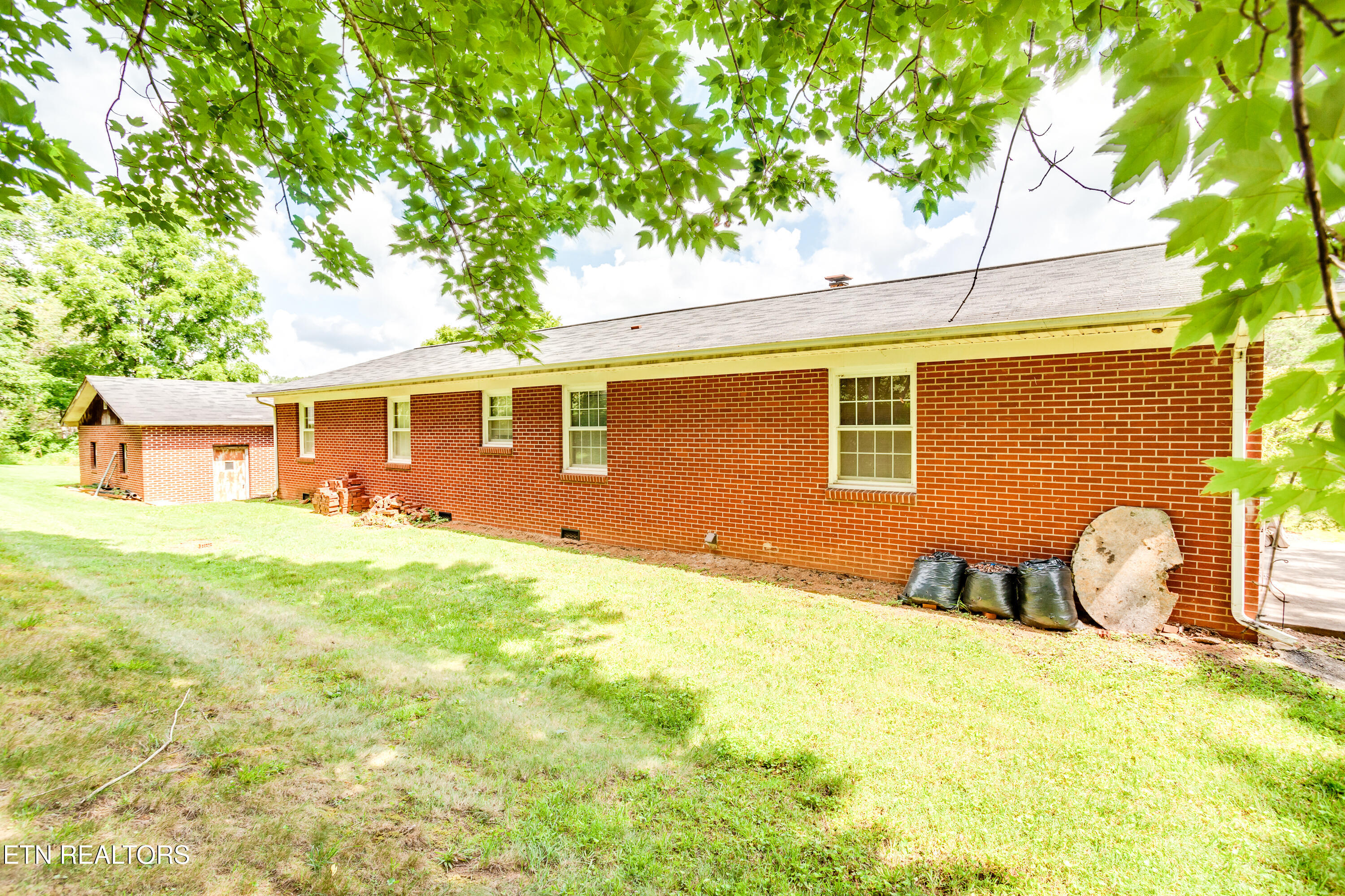 4512 Cabbage Drive Knoxville TN 37938