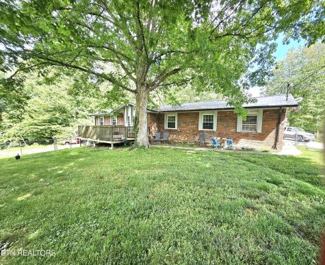 200 Sweet Lane Clinton TN 37716