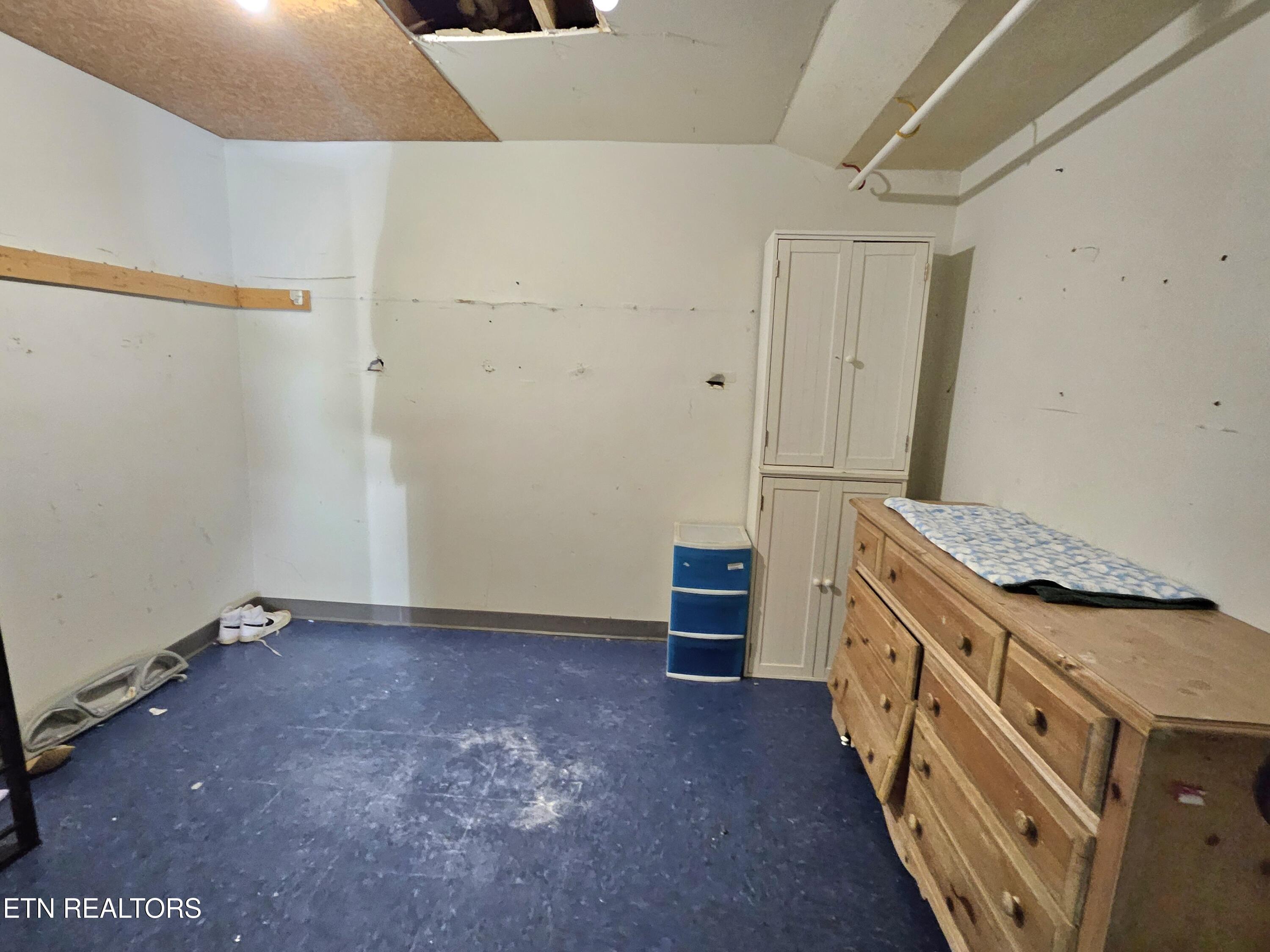 200 Sweet Lane Clinton TN 37716