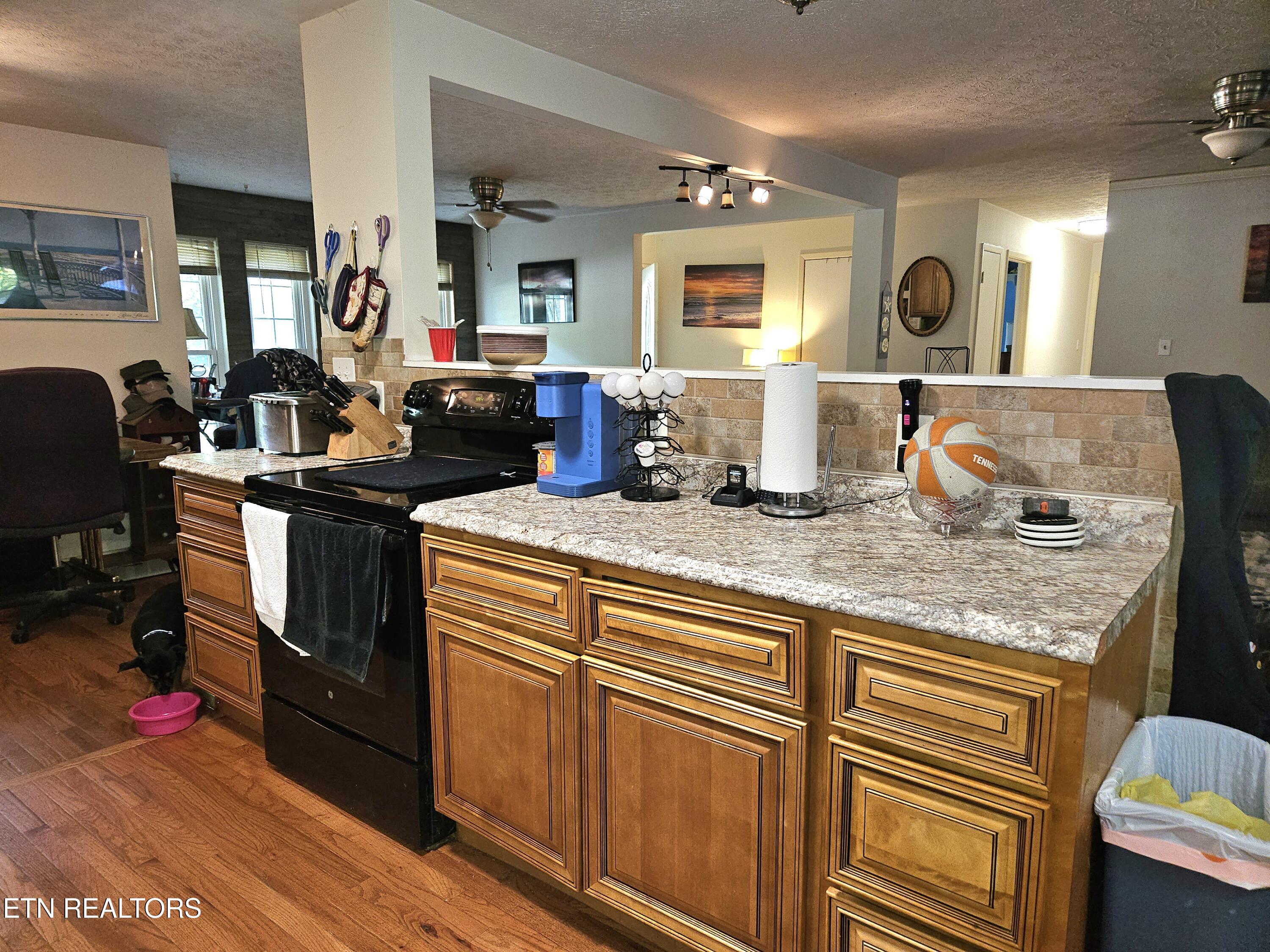 200 Sweet Lane Clinton TN 37716