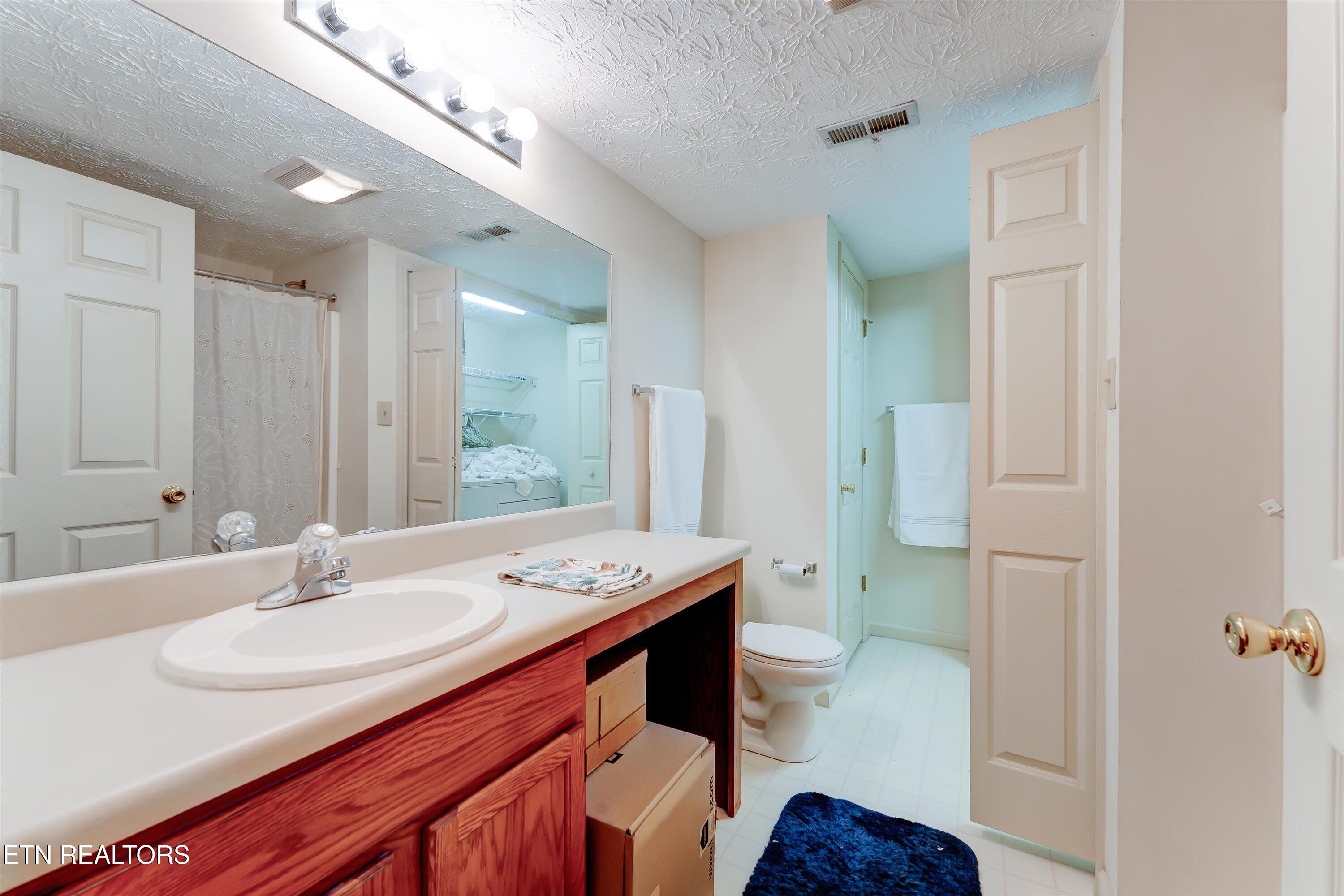 692 Shadywood Lane Knoxville TN 37923