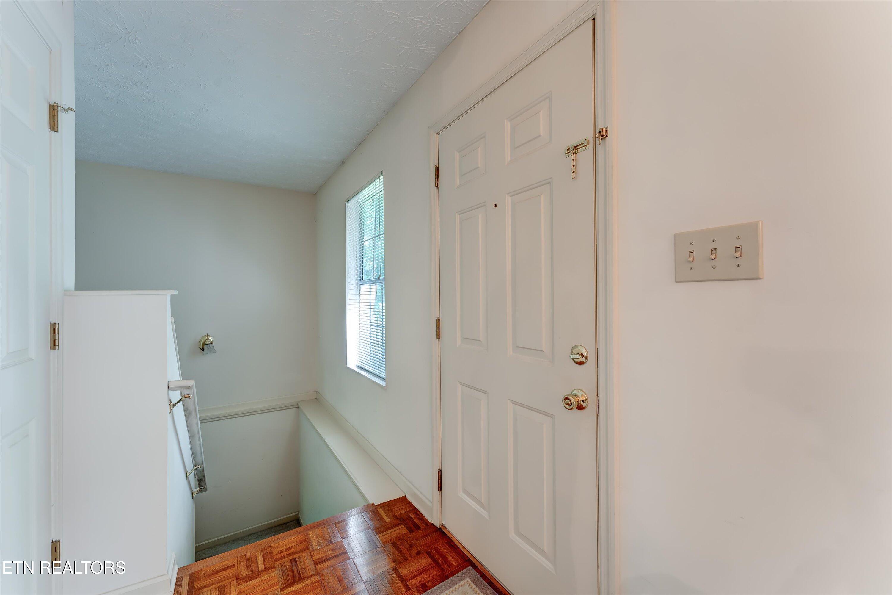 692 Shadywood Lane Knoxville TN 37923