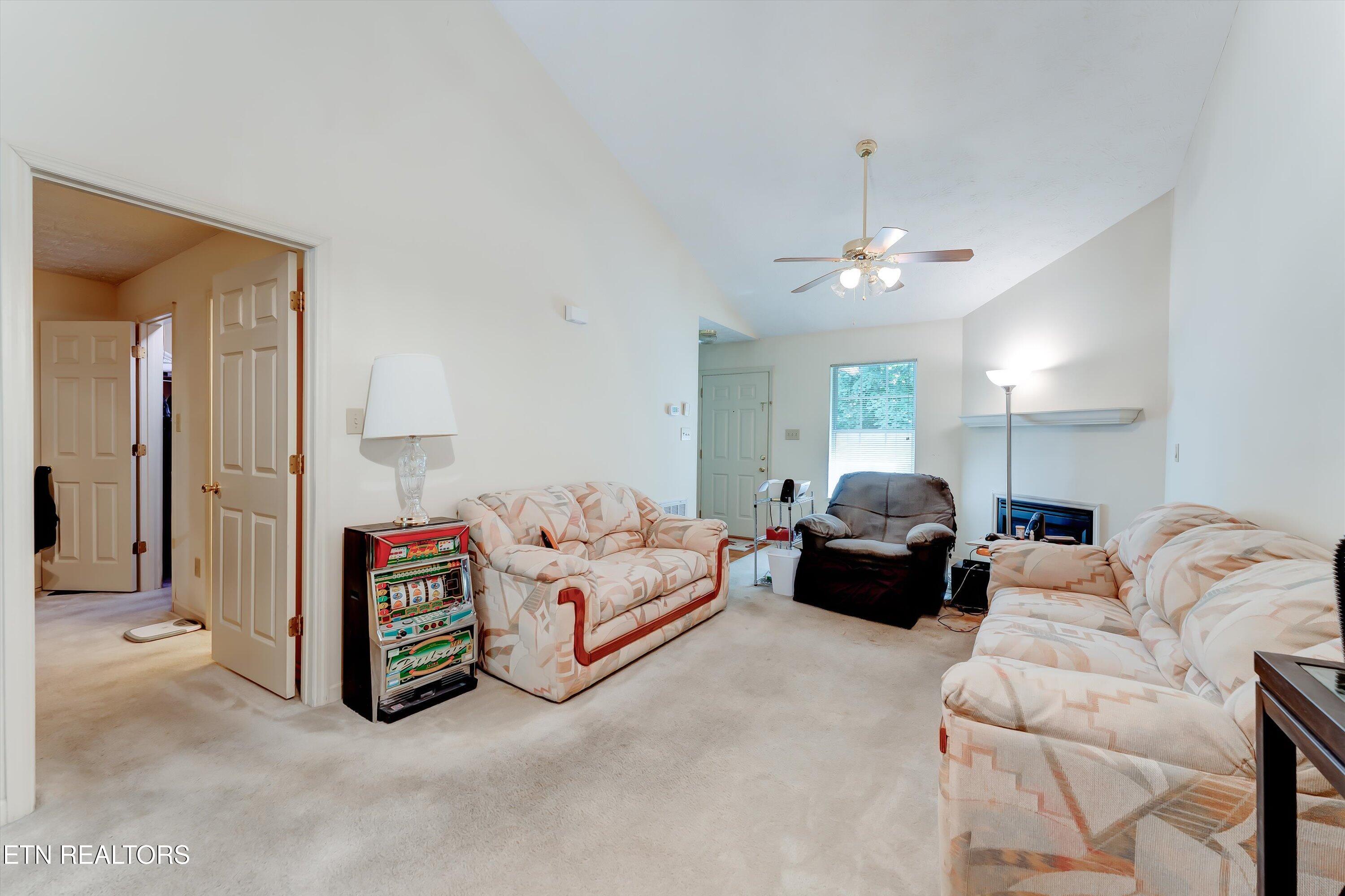 692 Shadywood Lane Knoxville TN 37923