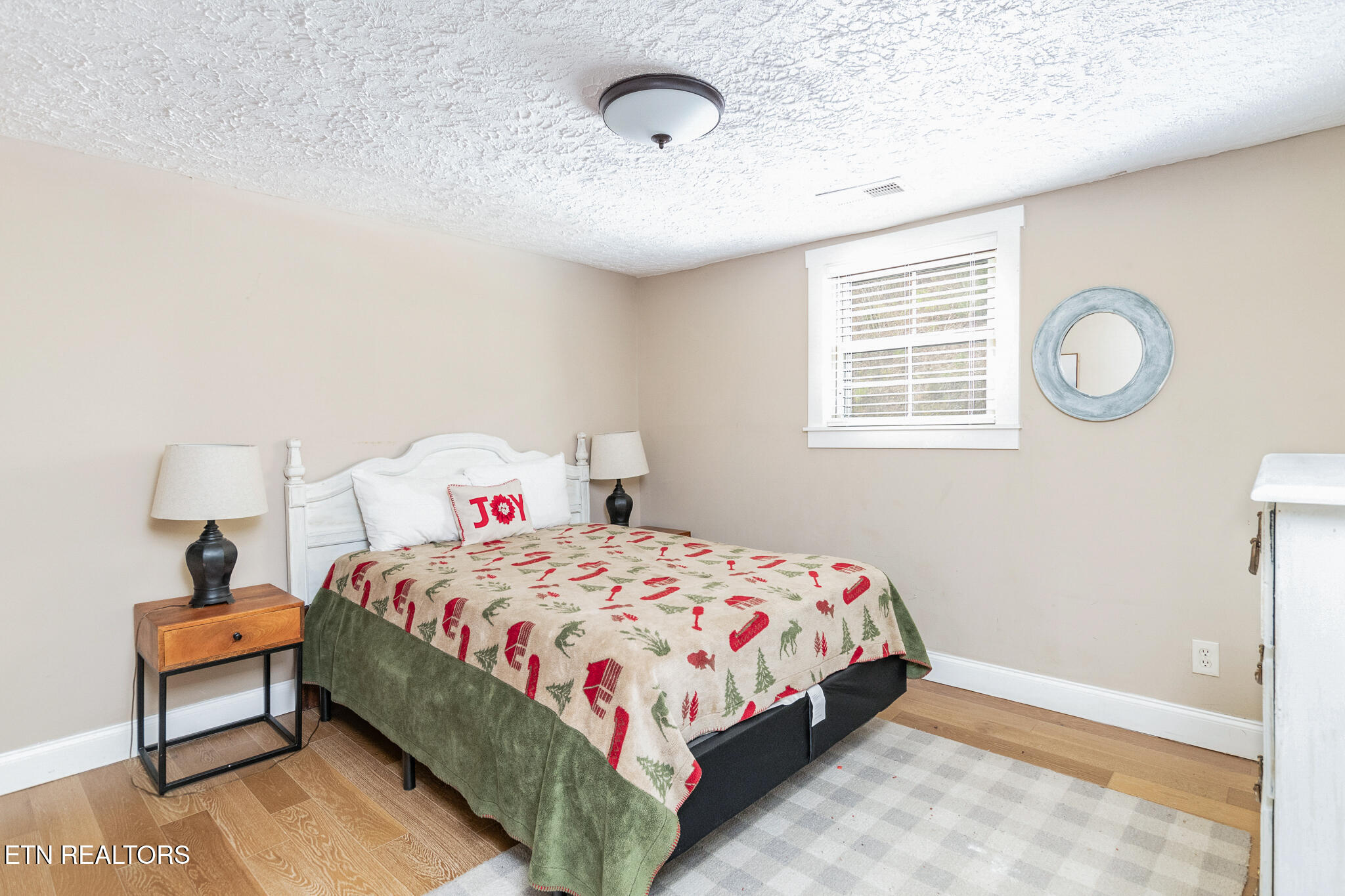 827 Mill Creek Road Pigeon Forge TN 37863