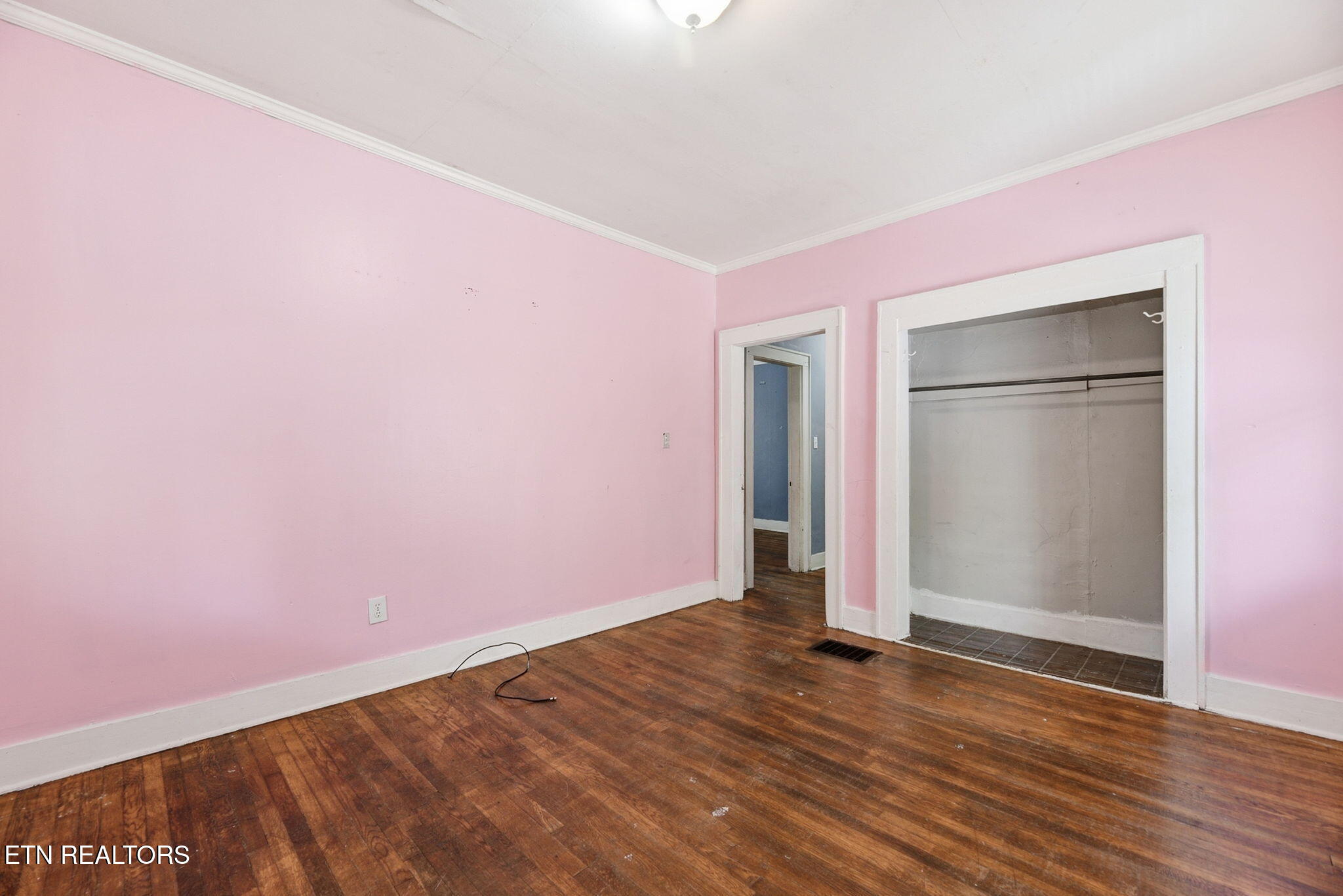 2644 E 5th Avenue Knoxville TN 37914