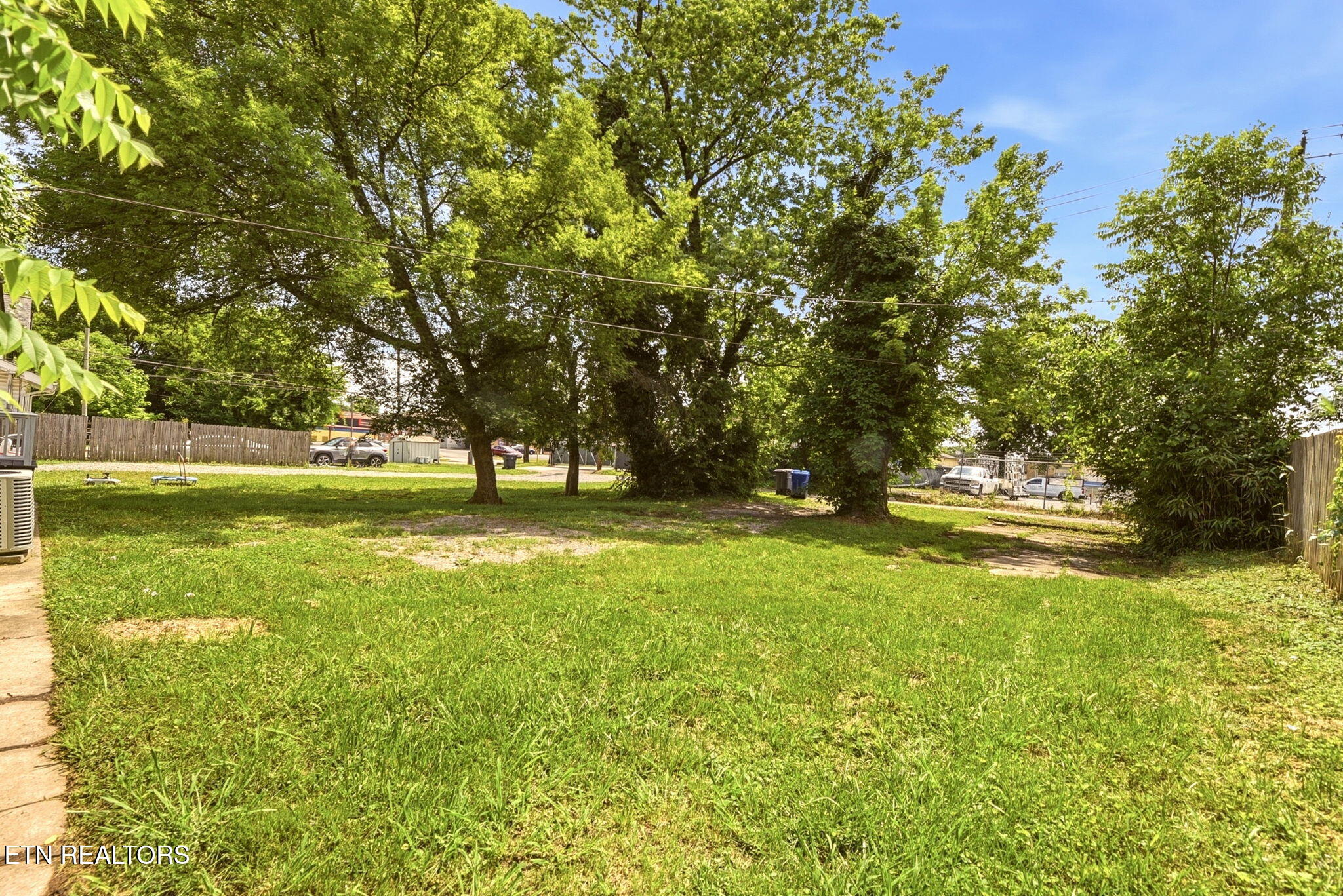 2644 E 5th Avenue Knoxville TN 37914