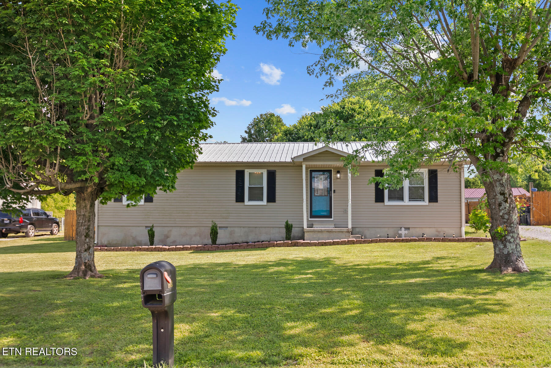 1608 Parker Road Sparta TN 38583