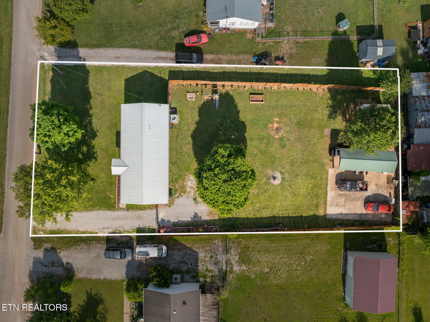 1608 Parker Road Sparta TN 38583