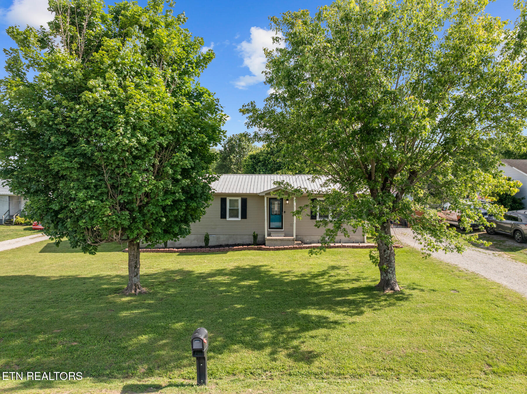 1608 Parker Road Sparta TN 38583