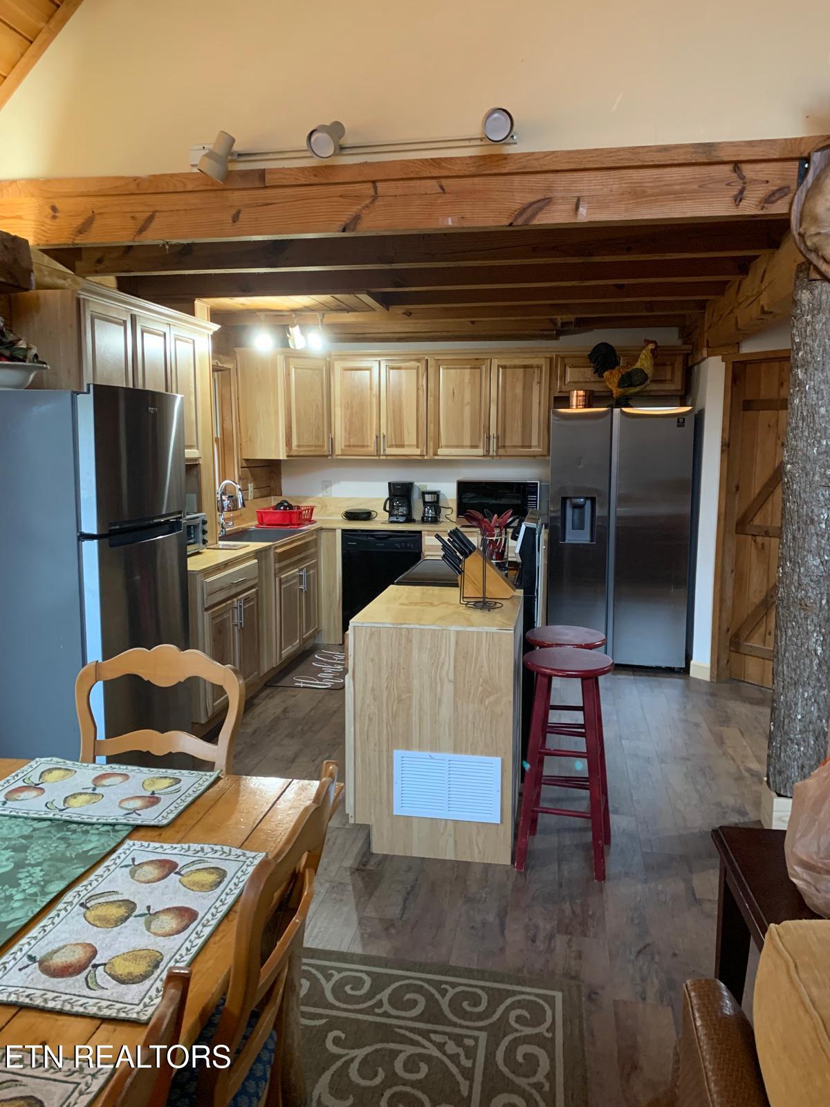 1009 Ravens Ford Way Sevierville TN 37876