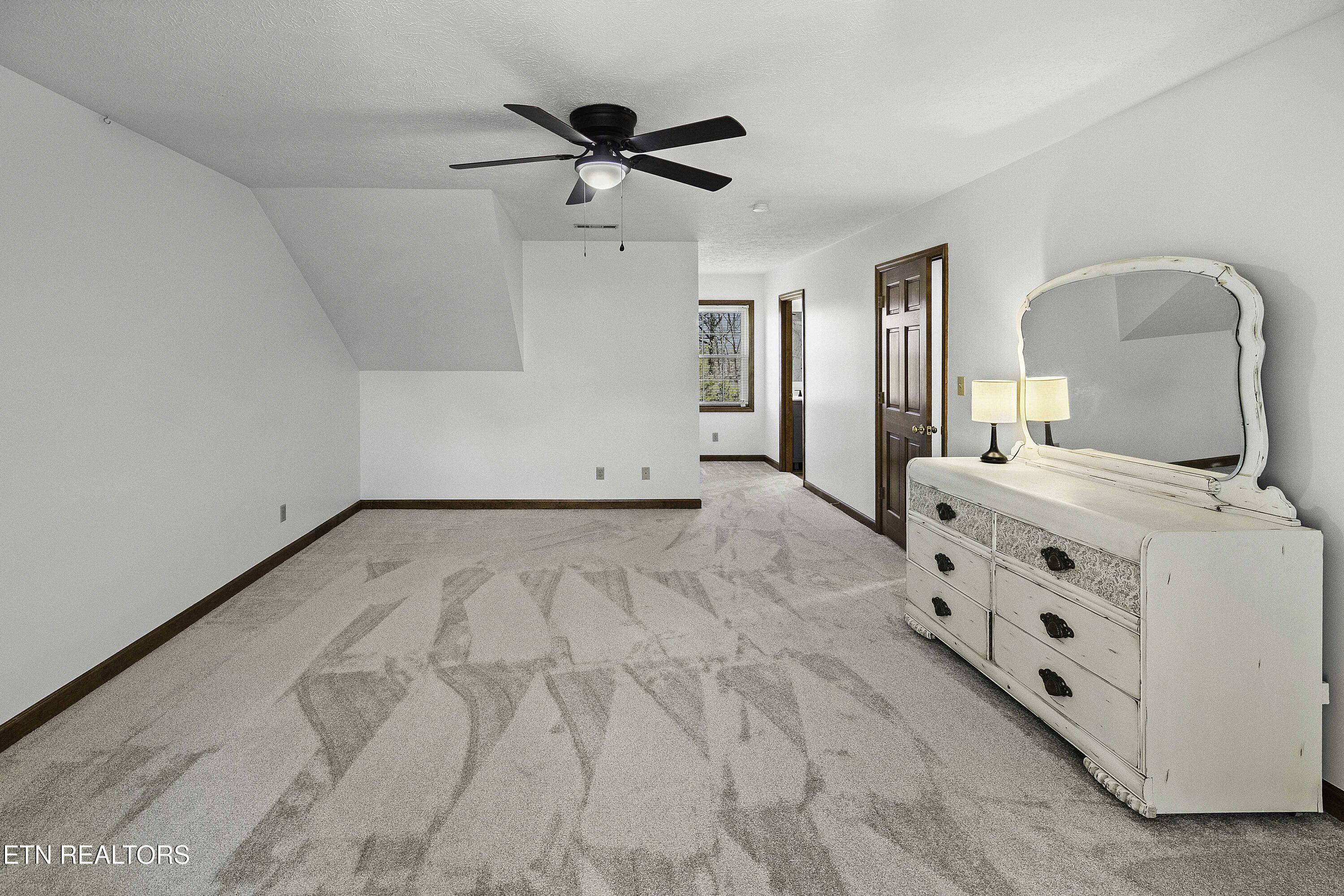 5624 Glenlyn Drive Powell TN 37849