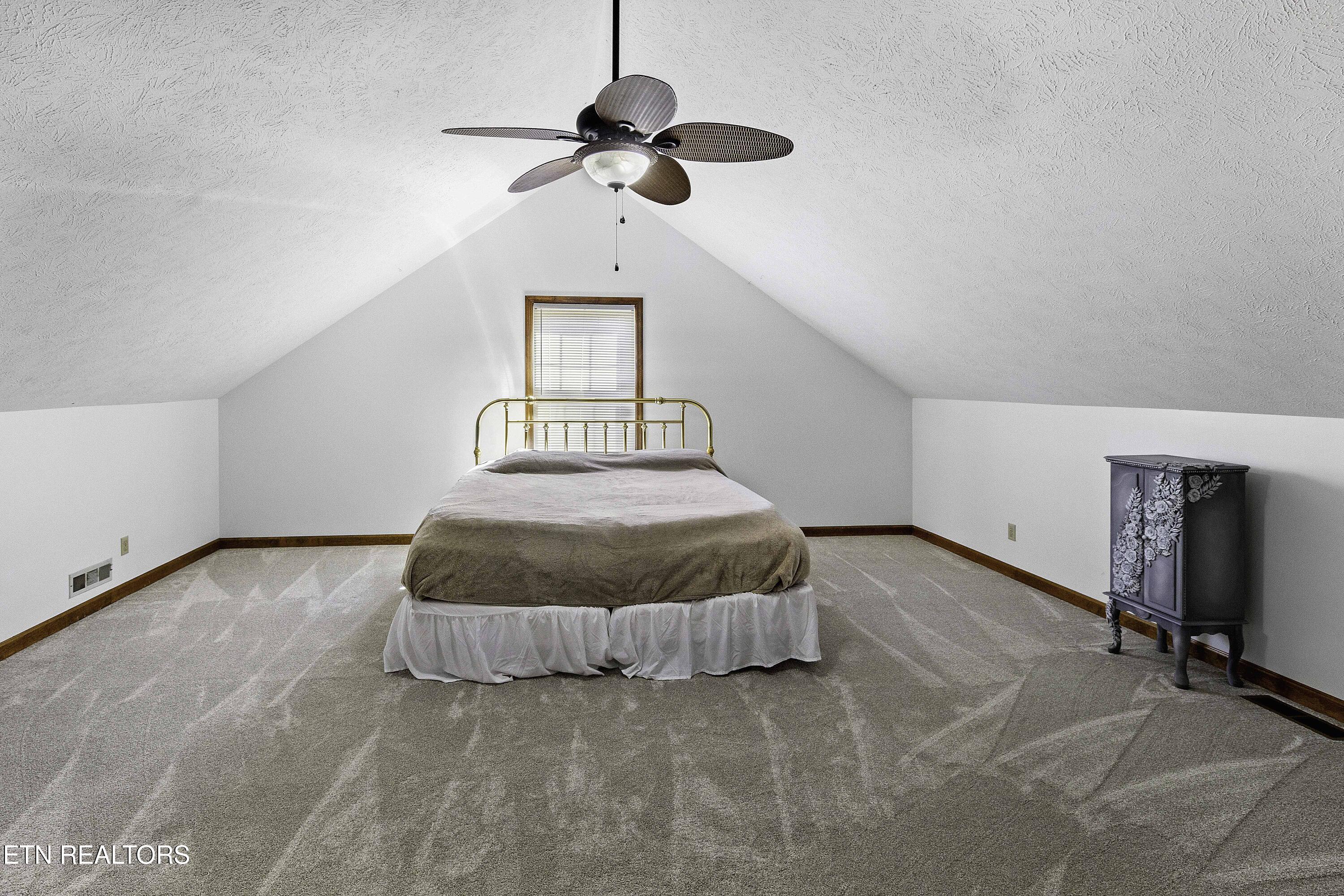 5624 Glenlyn Drive Powell TN 37849