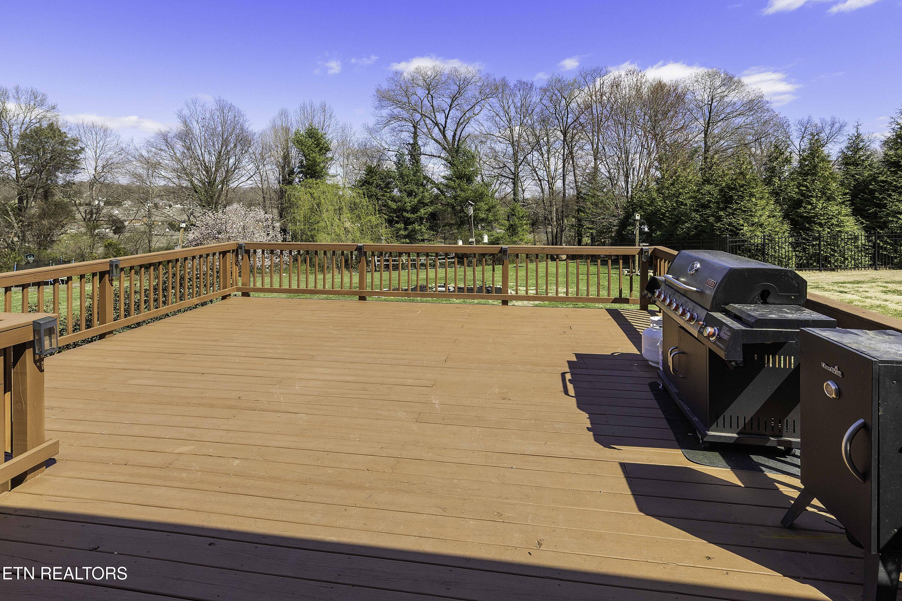 5624 Glenlyn Drive Powell TN 37849
