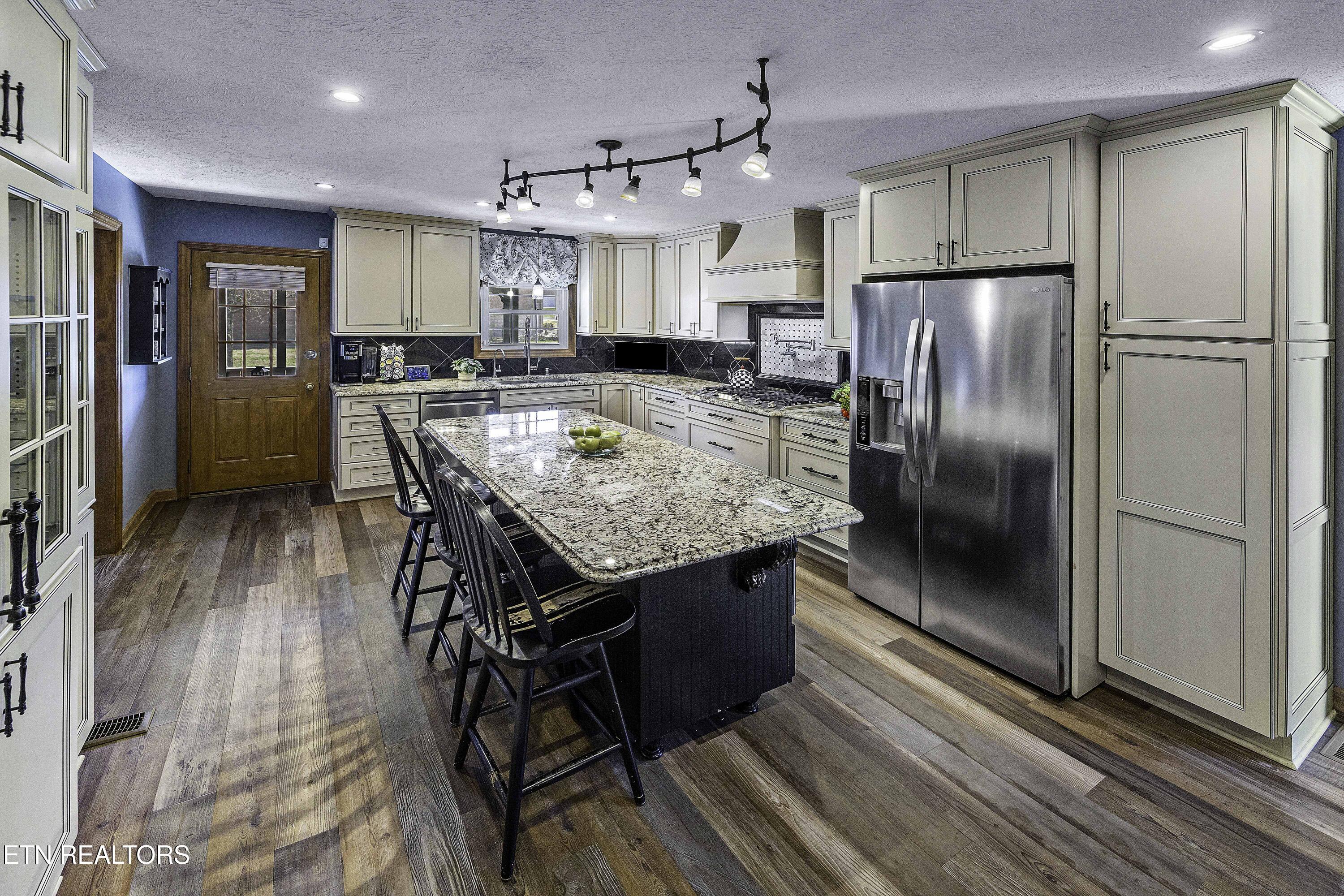 5624 Glenlyn Drive Powell TN 37849