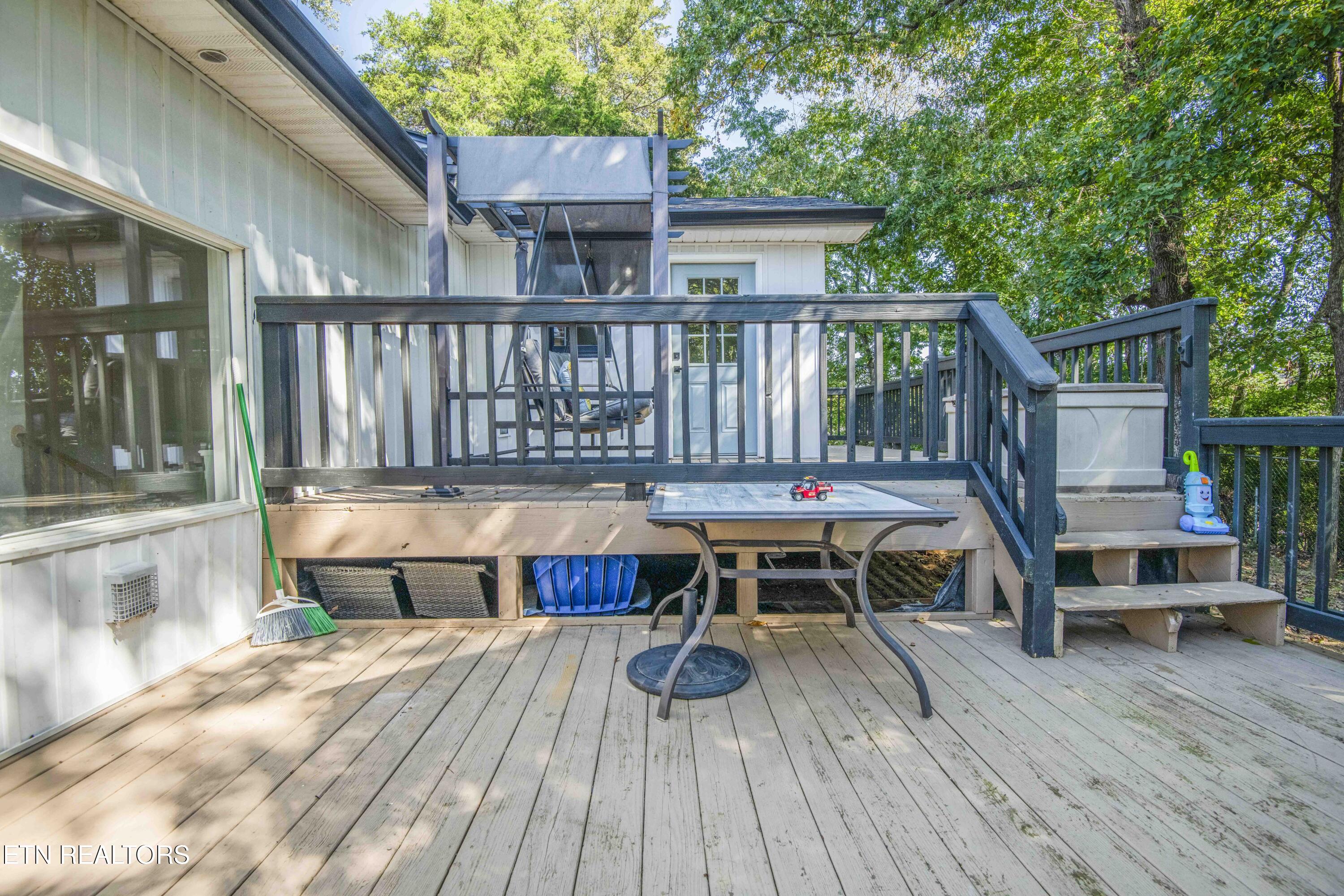 1612 NW Helmbolt Road Knoxville TN 37909