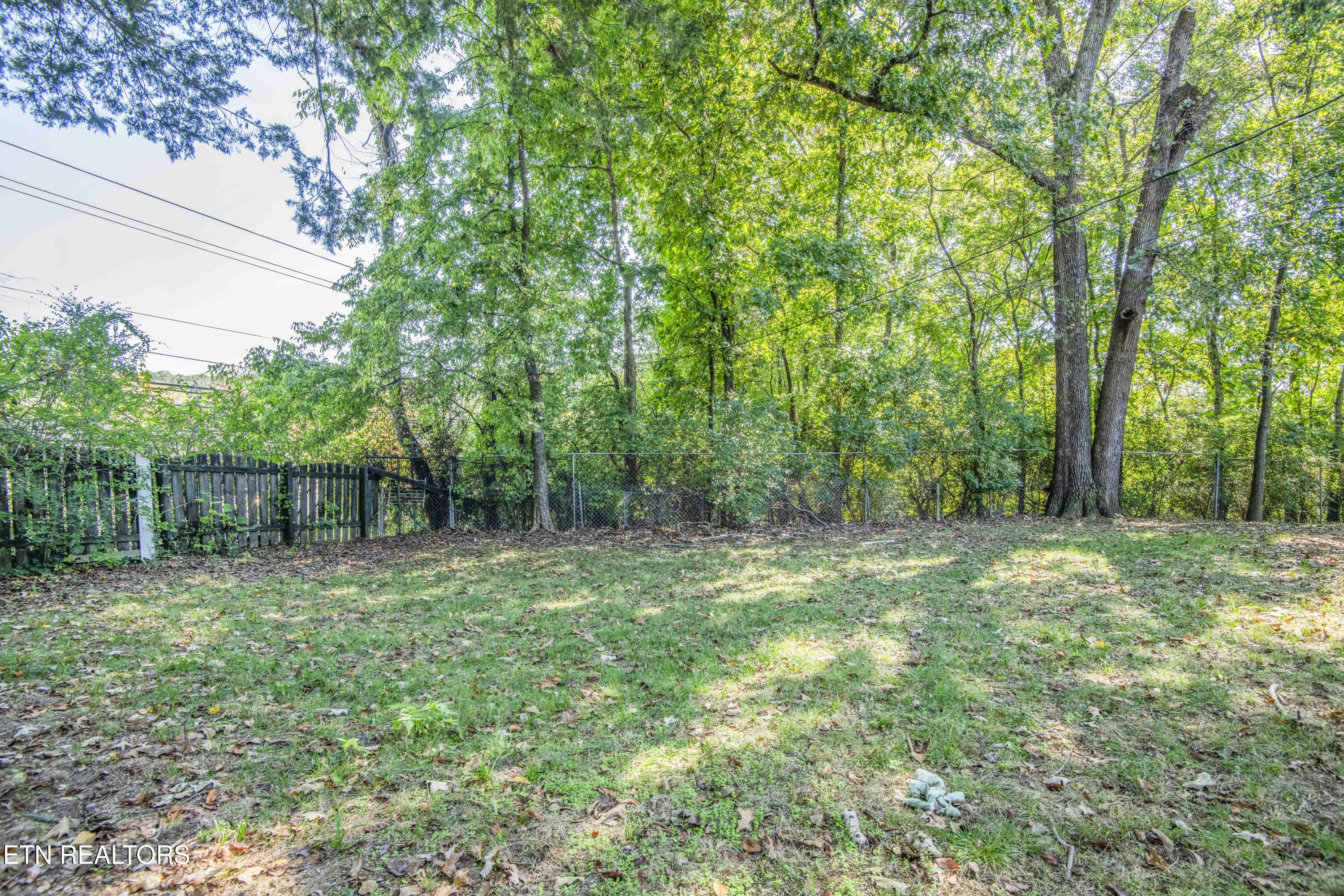 1612 NW Helmbolt Road Knoxville TN 37909