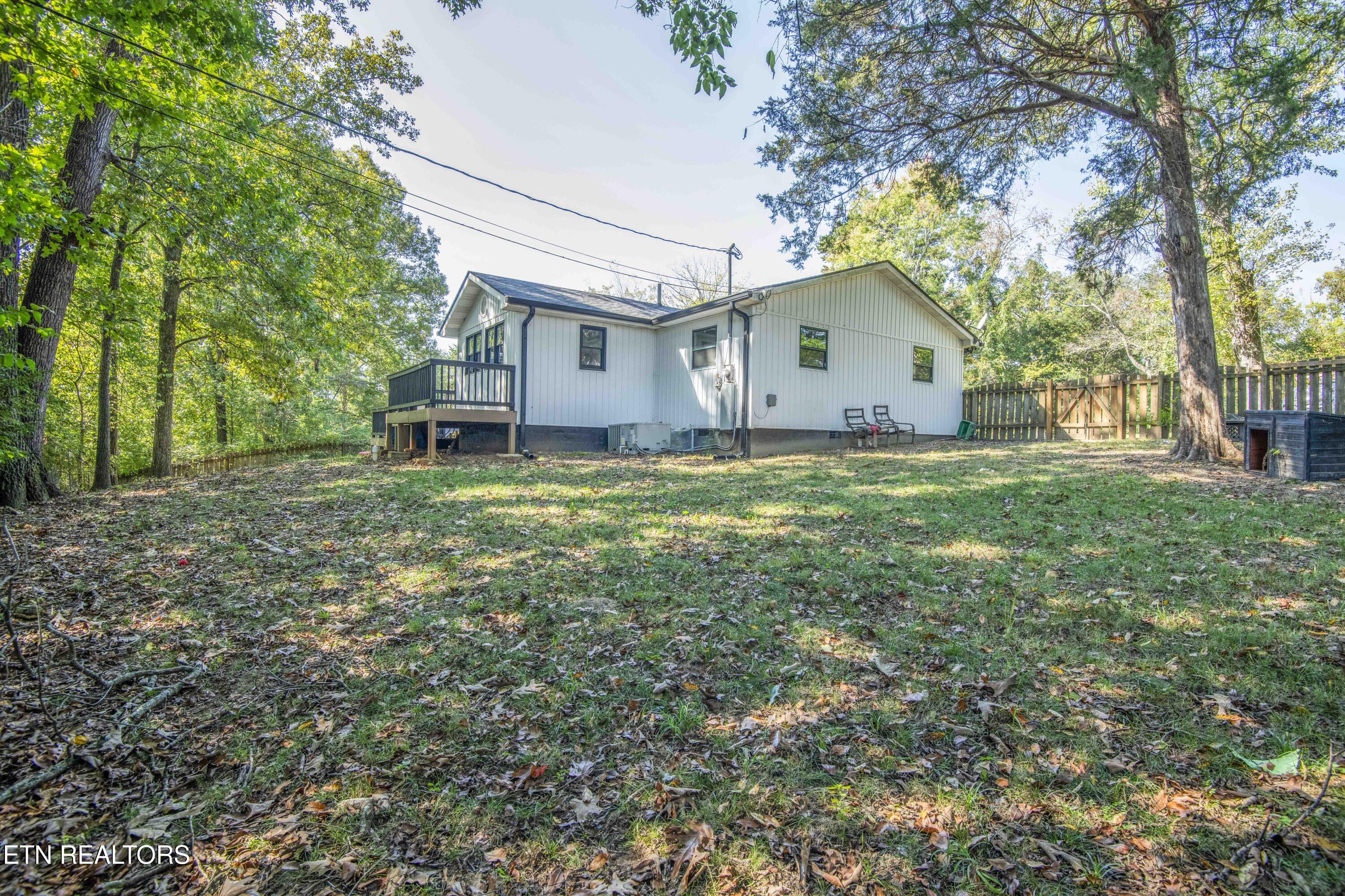 1612 NW Helmbolt Road Knoxville TN 37909