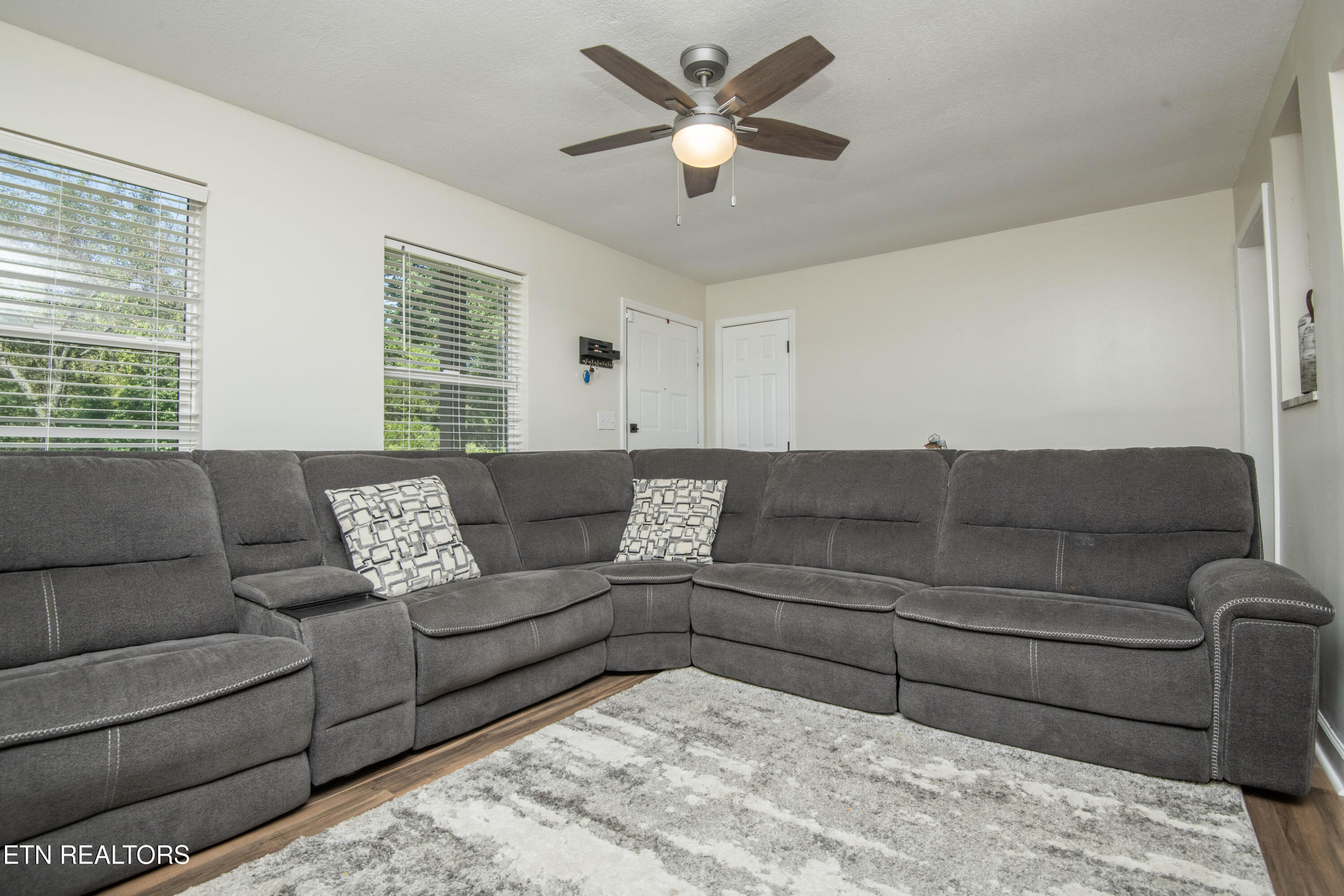 1612 NW Helmbolt Road Knoxville TN 37909