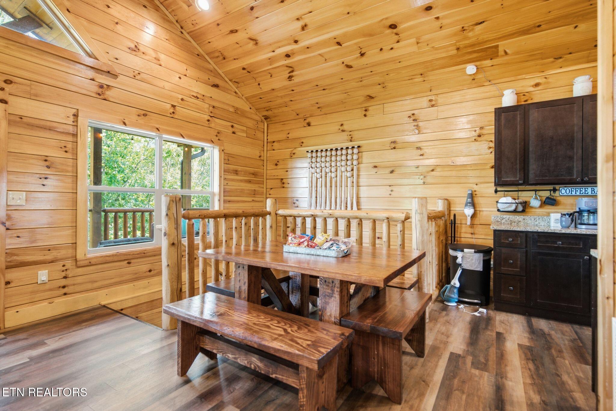 1012 Owls Nest Way Sevierville TN 37862