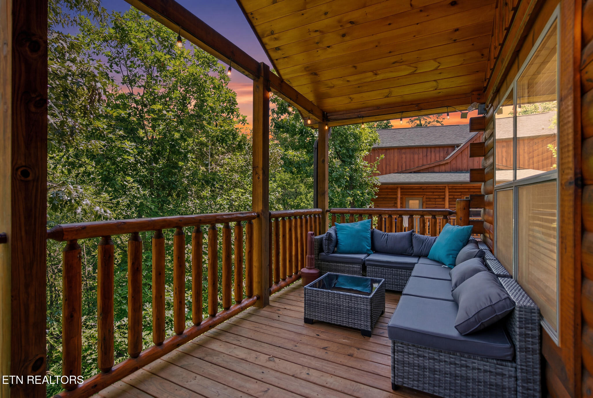 1012 Owls Nest Way Sevierville TN 37862