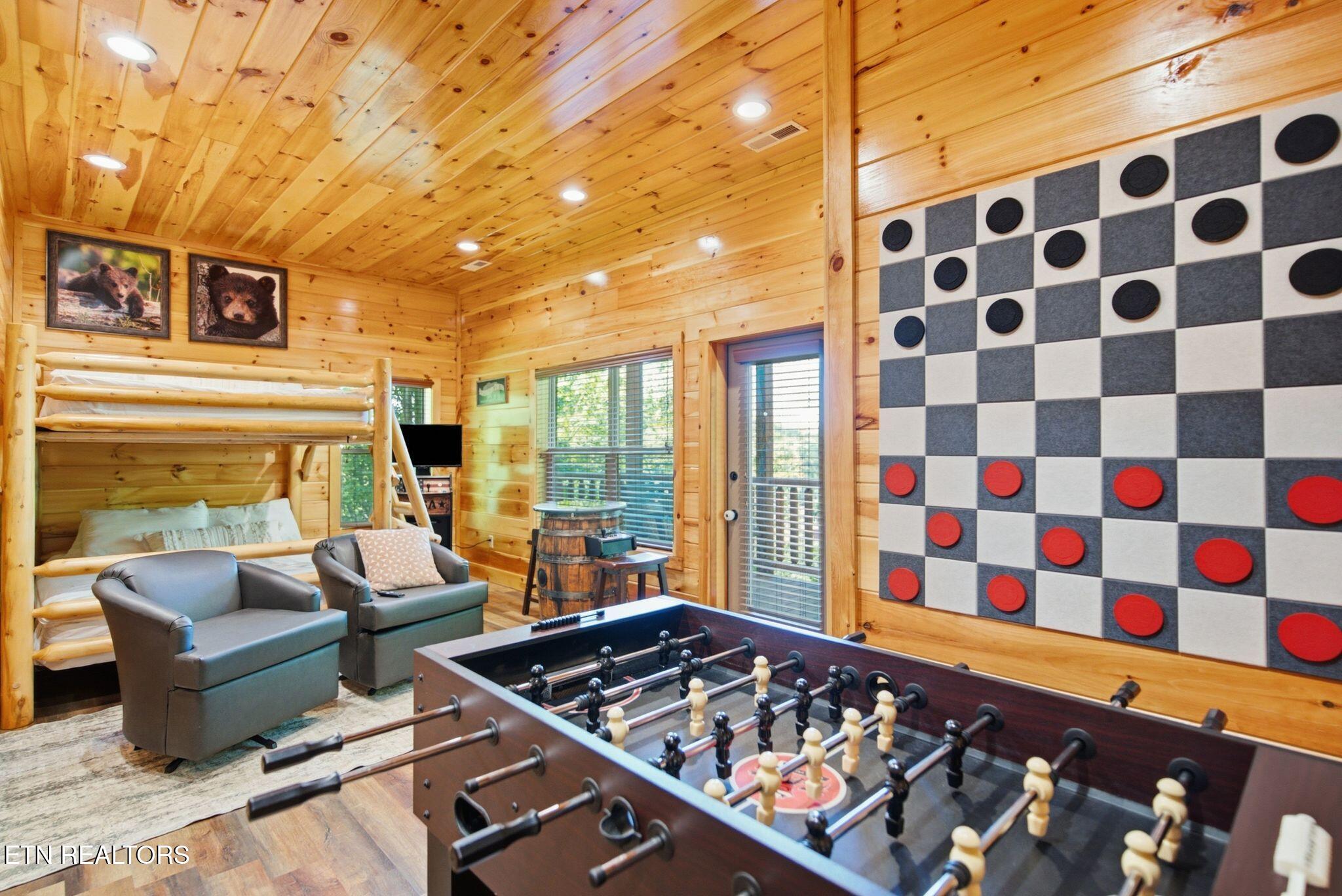 1012 Owls Nest Way Sevierville TN 37862