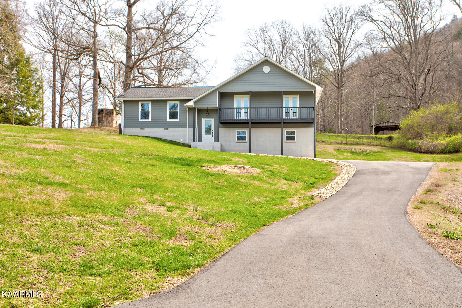 246 Mountain Avenue Townsend TN 37882