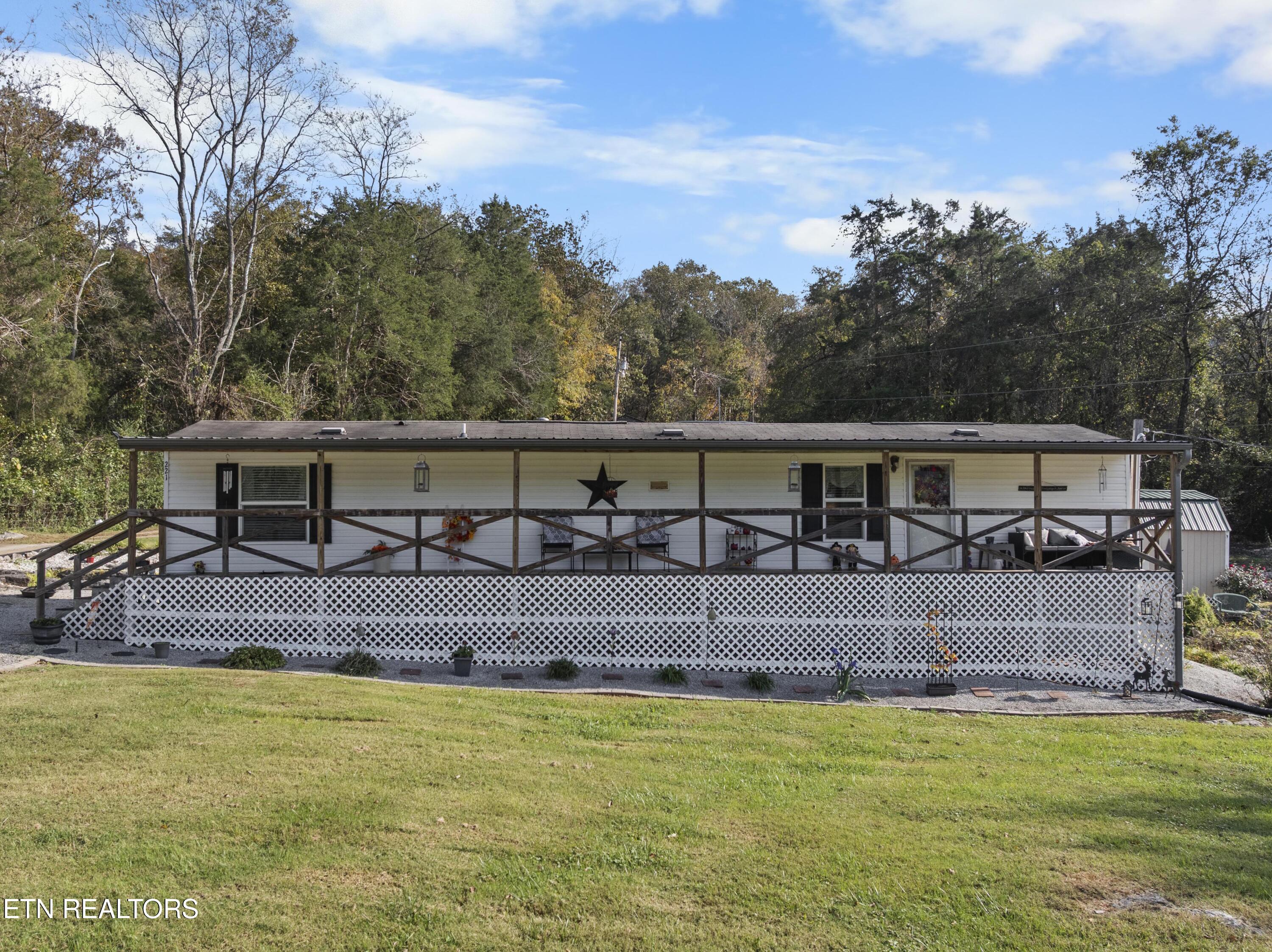 221 Sinnamon Lane Rutledge TN 37861