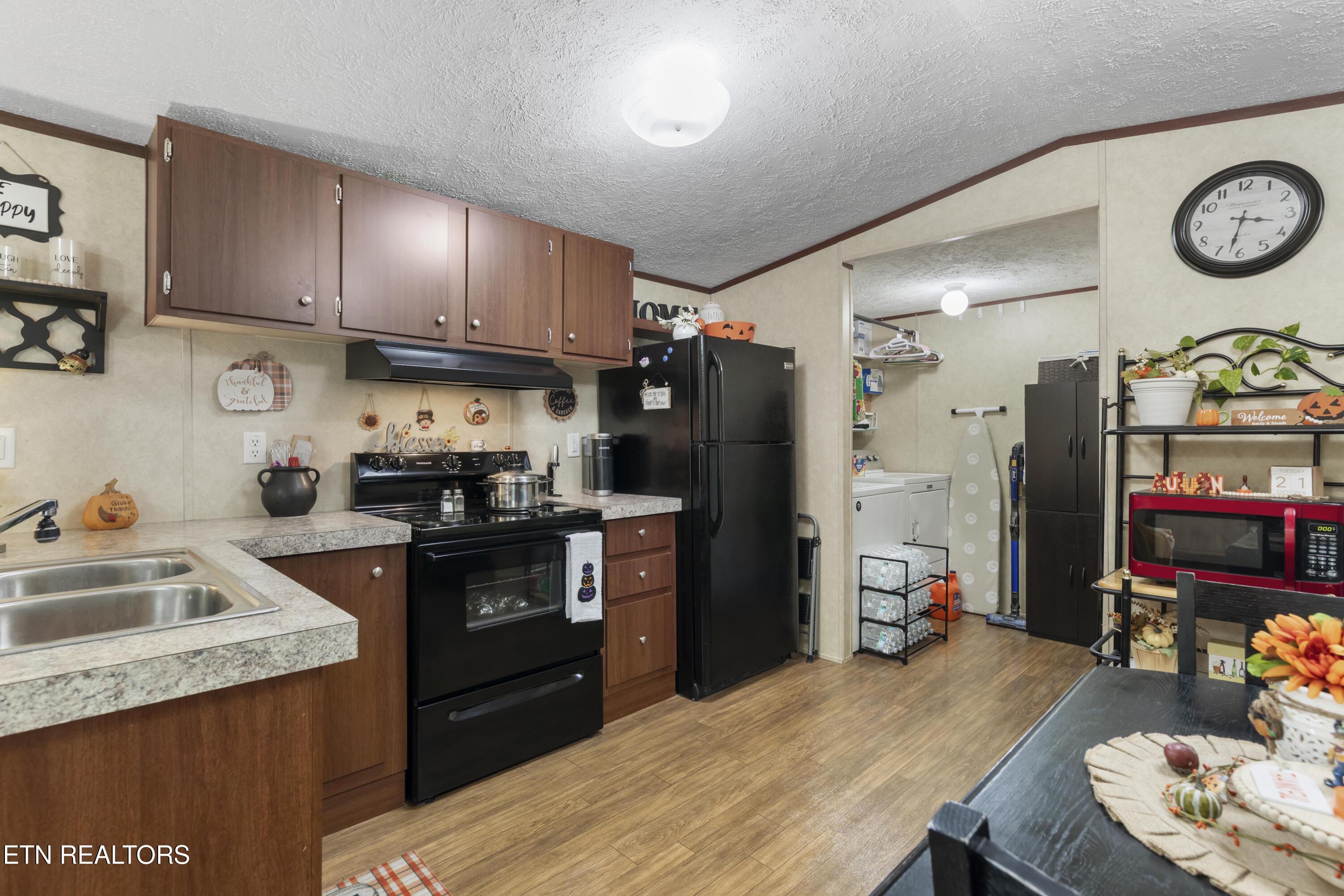 221 Sinnamon Lane Rutledge TN 37861