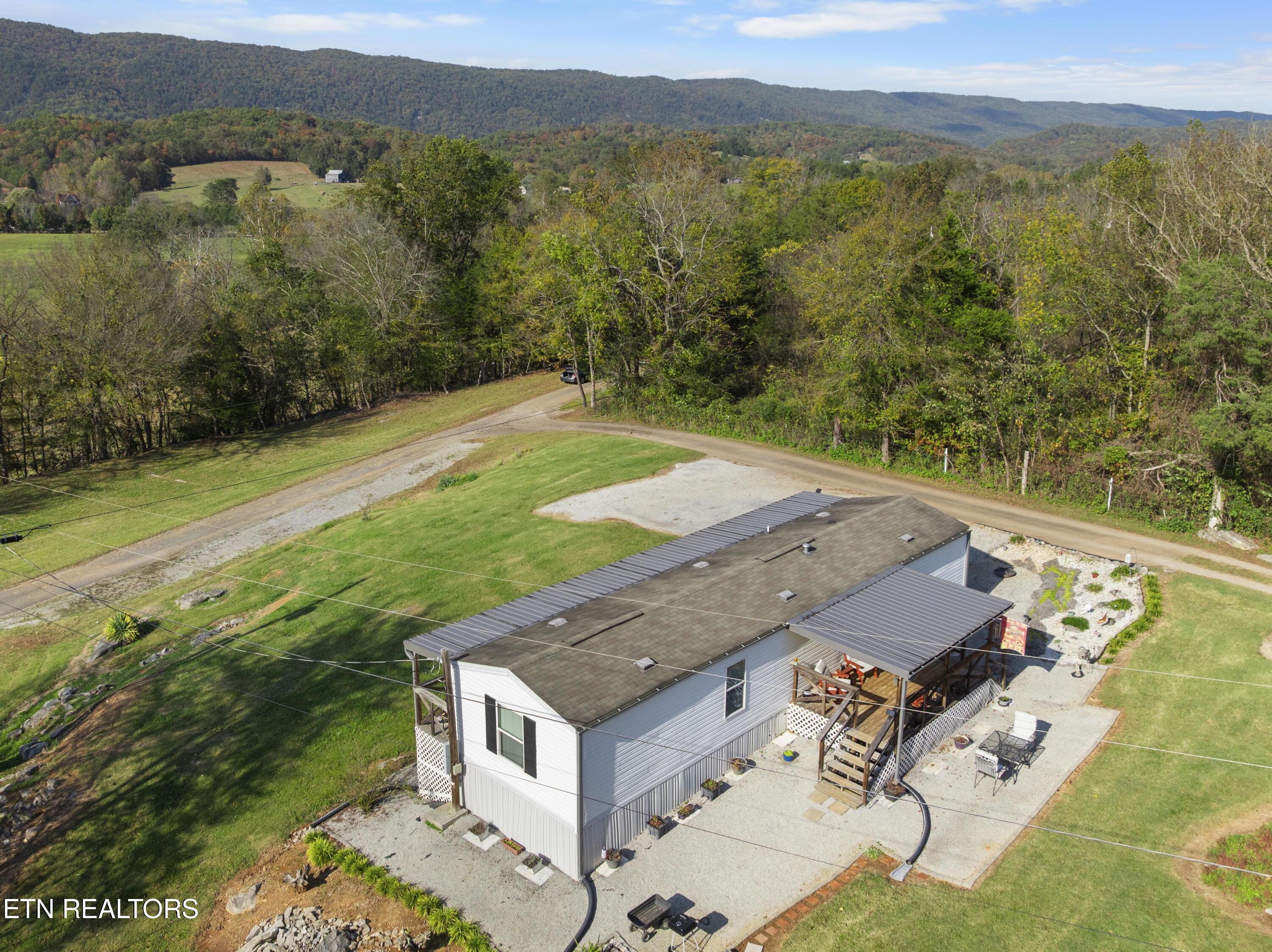221 Sinnamon Lane Rutledge TN 37861