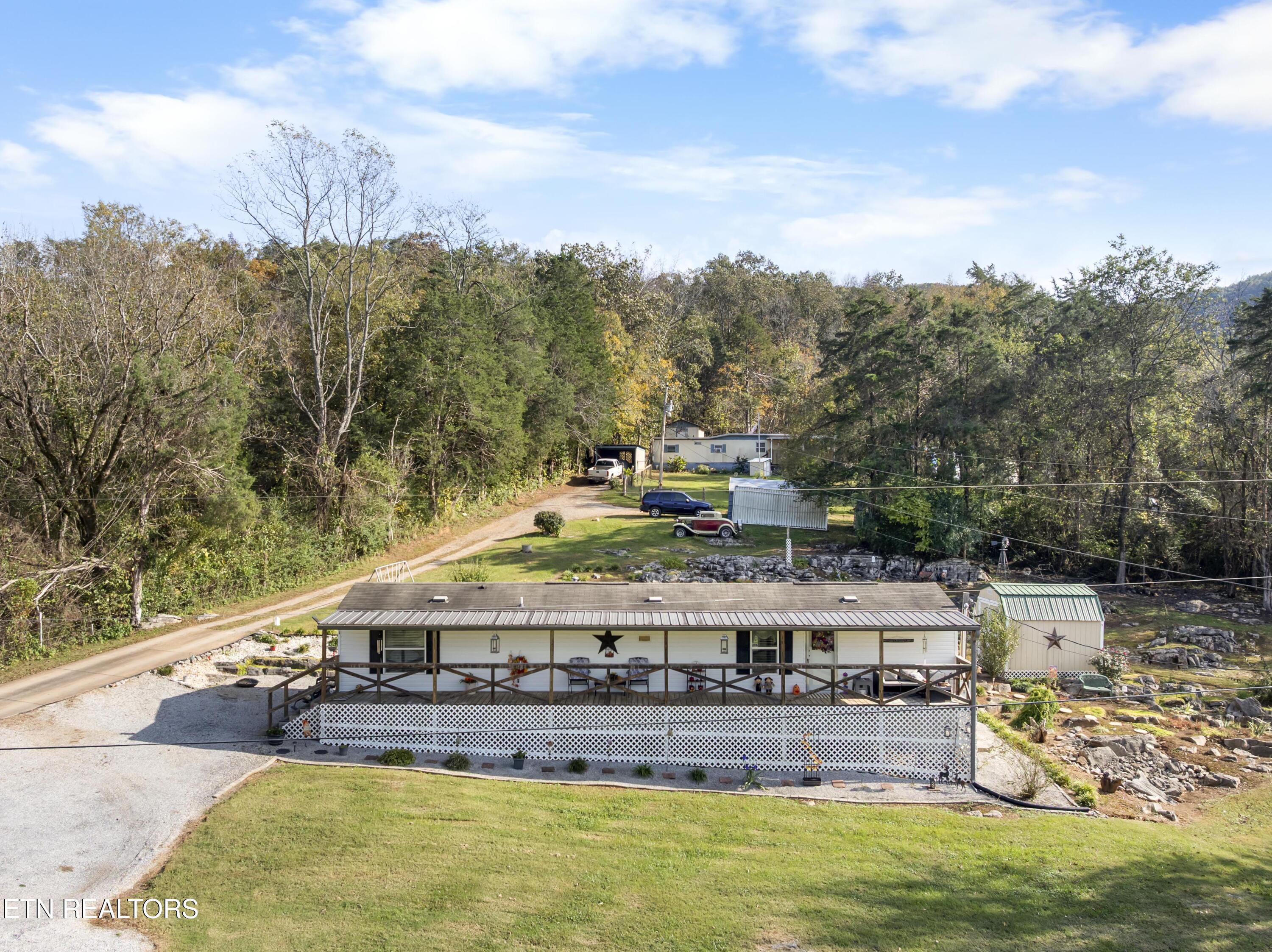 221 Sinnamon Lane Rutledge TN 37861