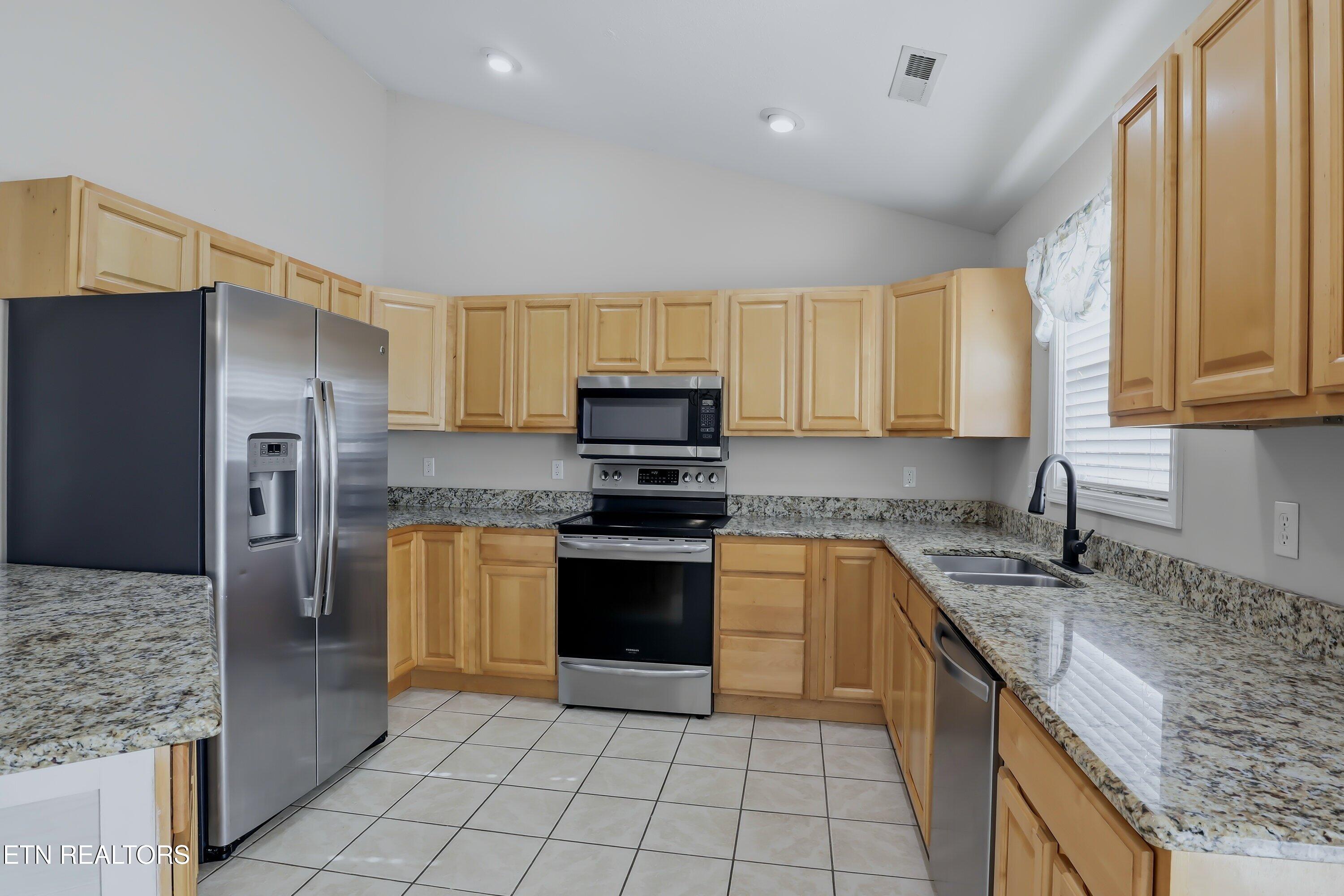 316 Hansels Lea Sevierville TN 37876