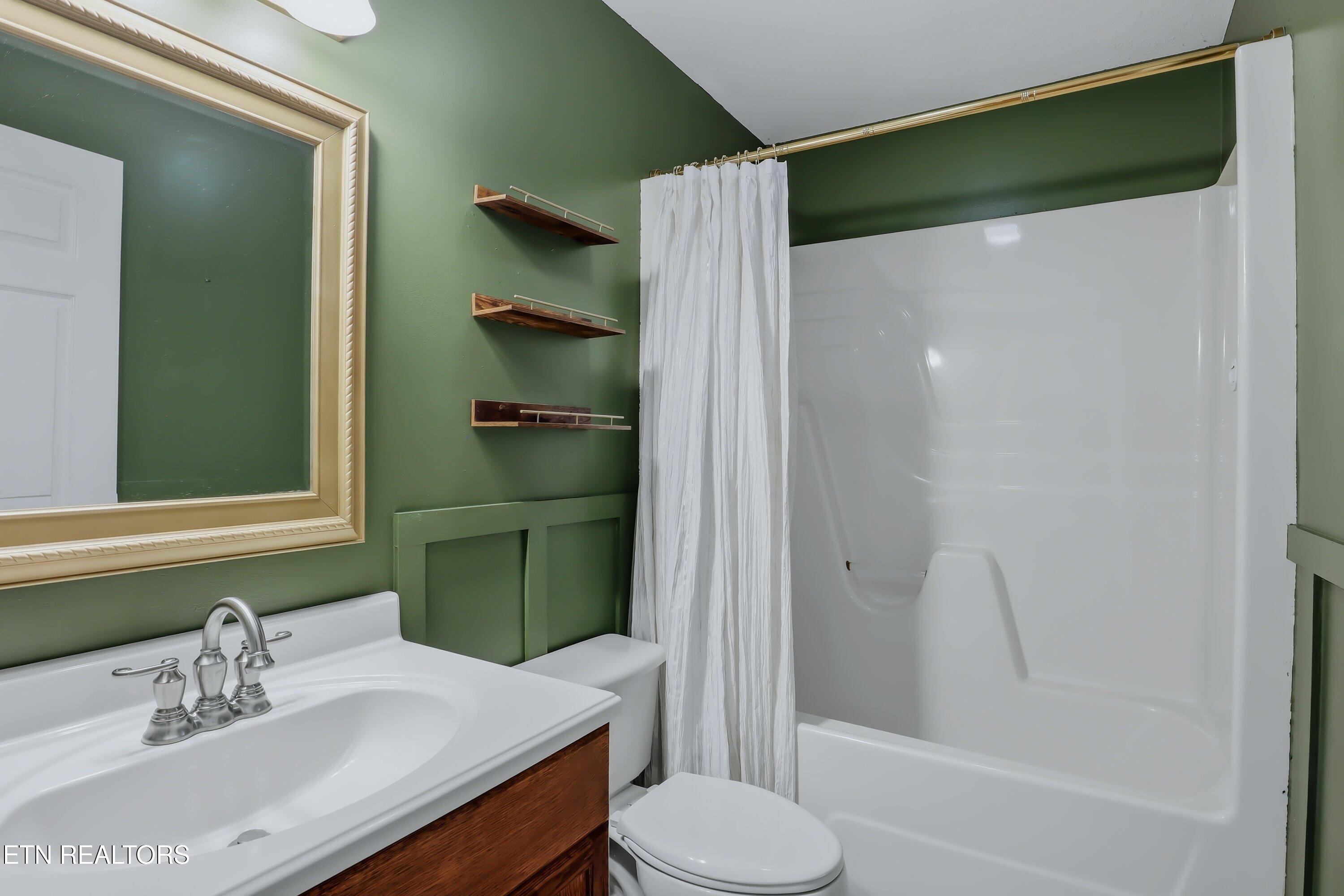 316 Hansels Lea Sevierville TN 37876
