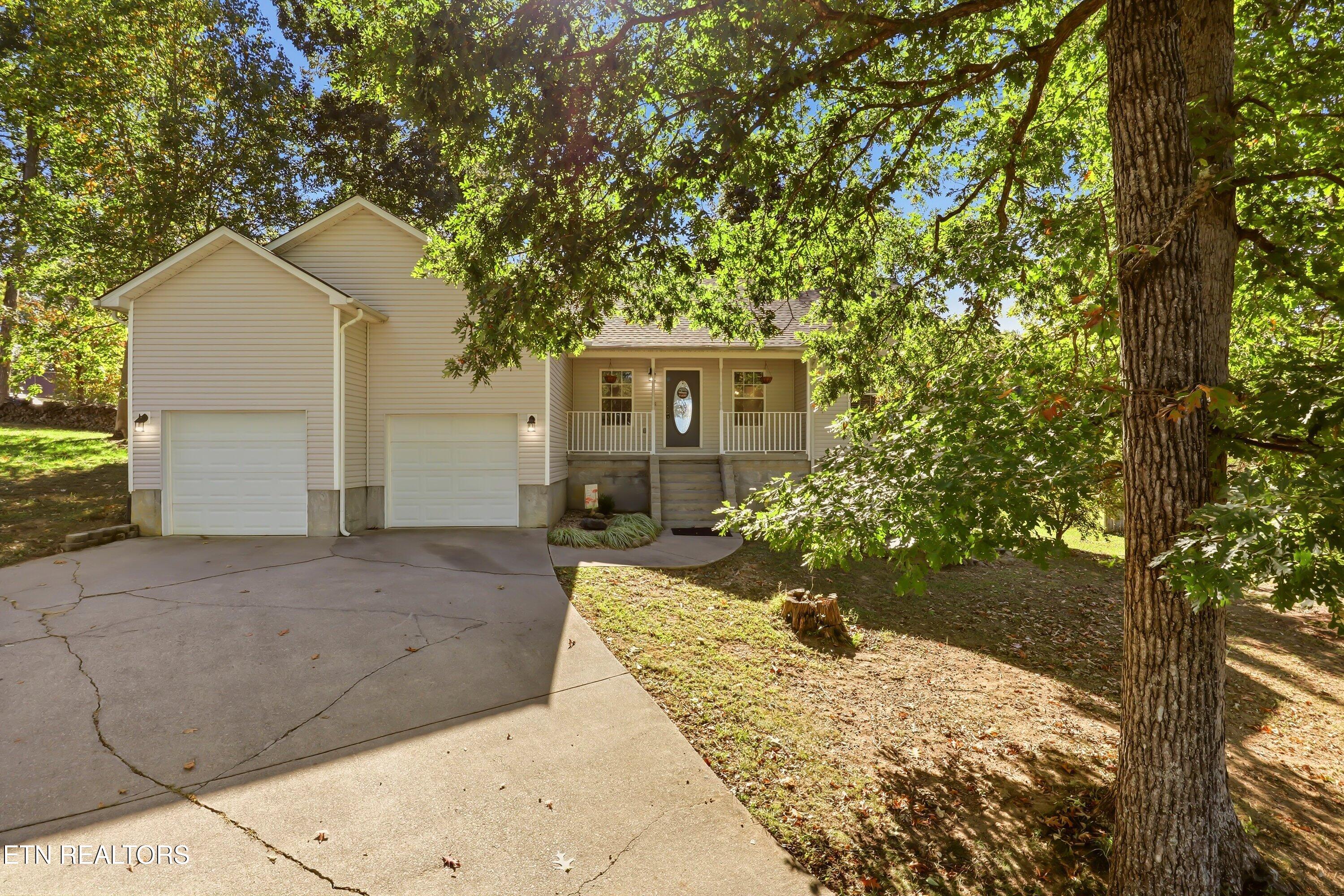 316 Hansels Lea Sevierville TN 37876