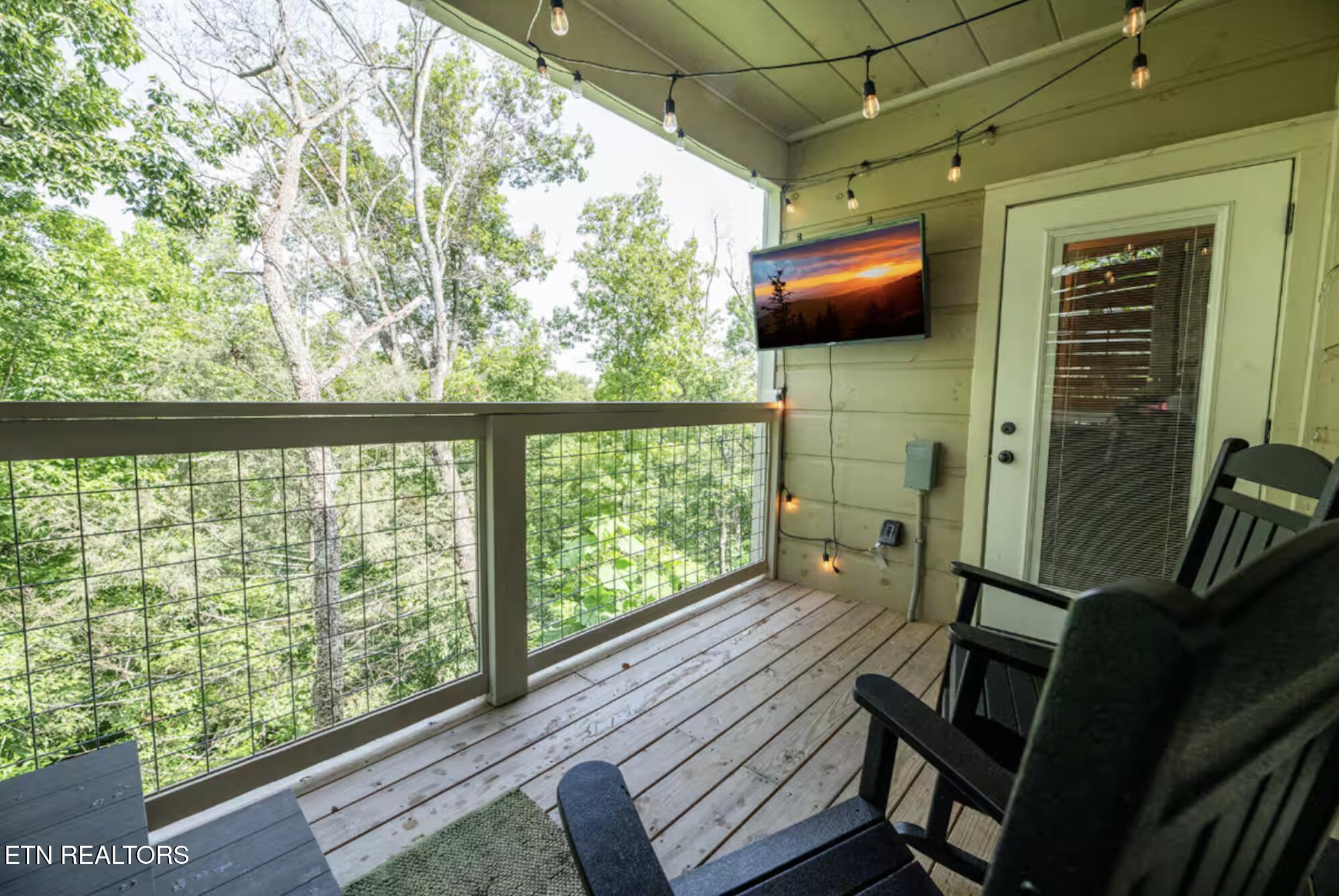 855 Osprey Way Pigeon Forge TN 37863