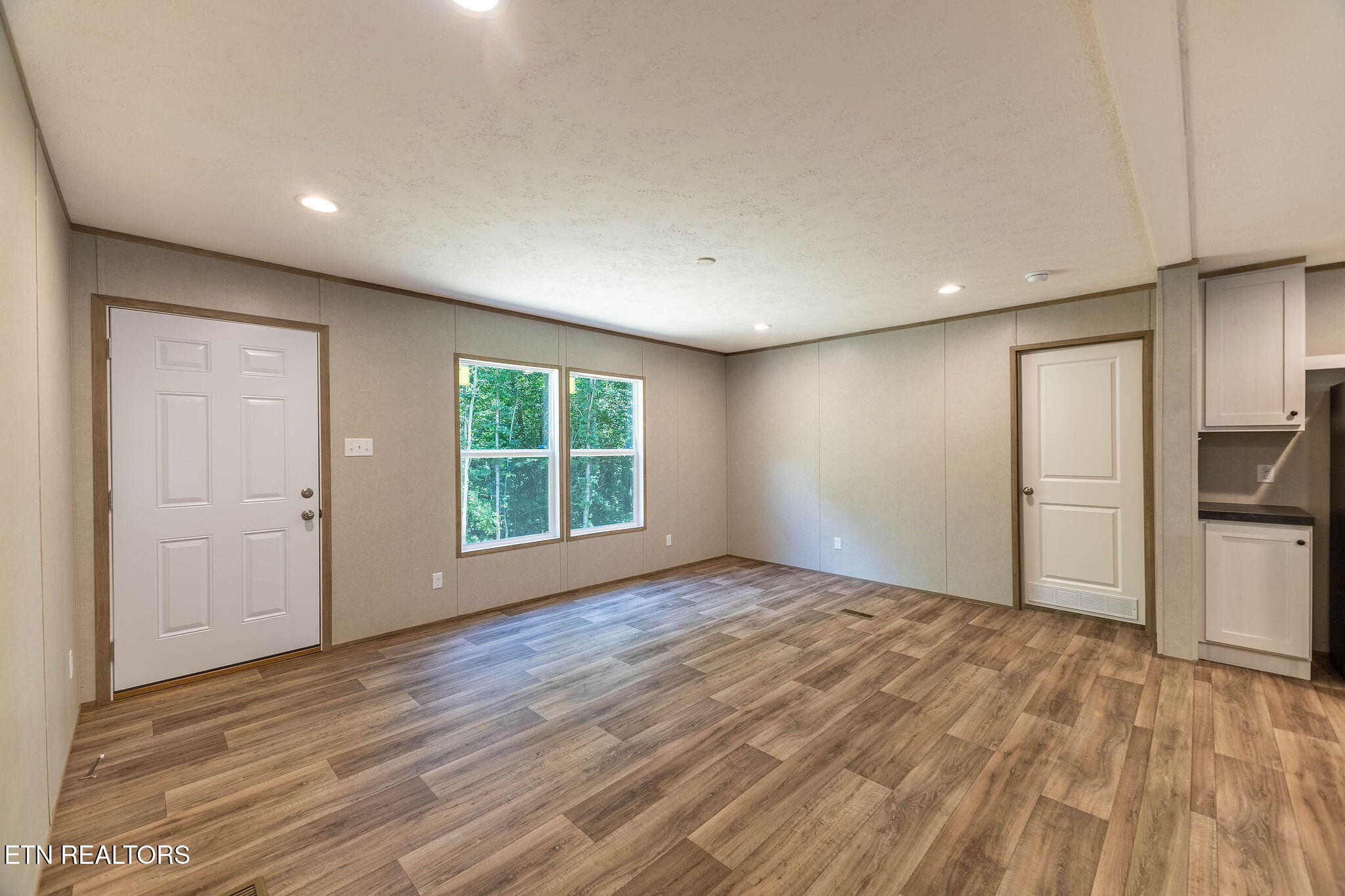 135 Pinecrest Drive Loudon TN 37774
