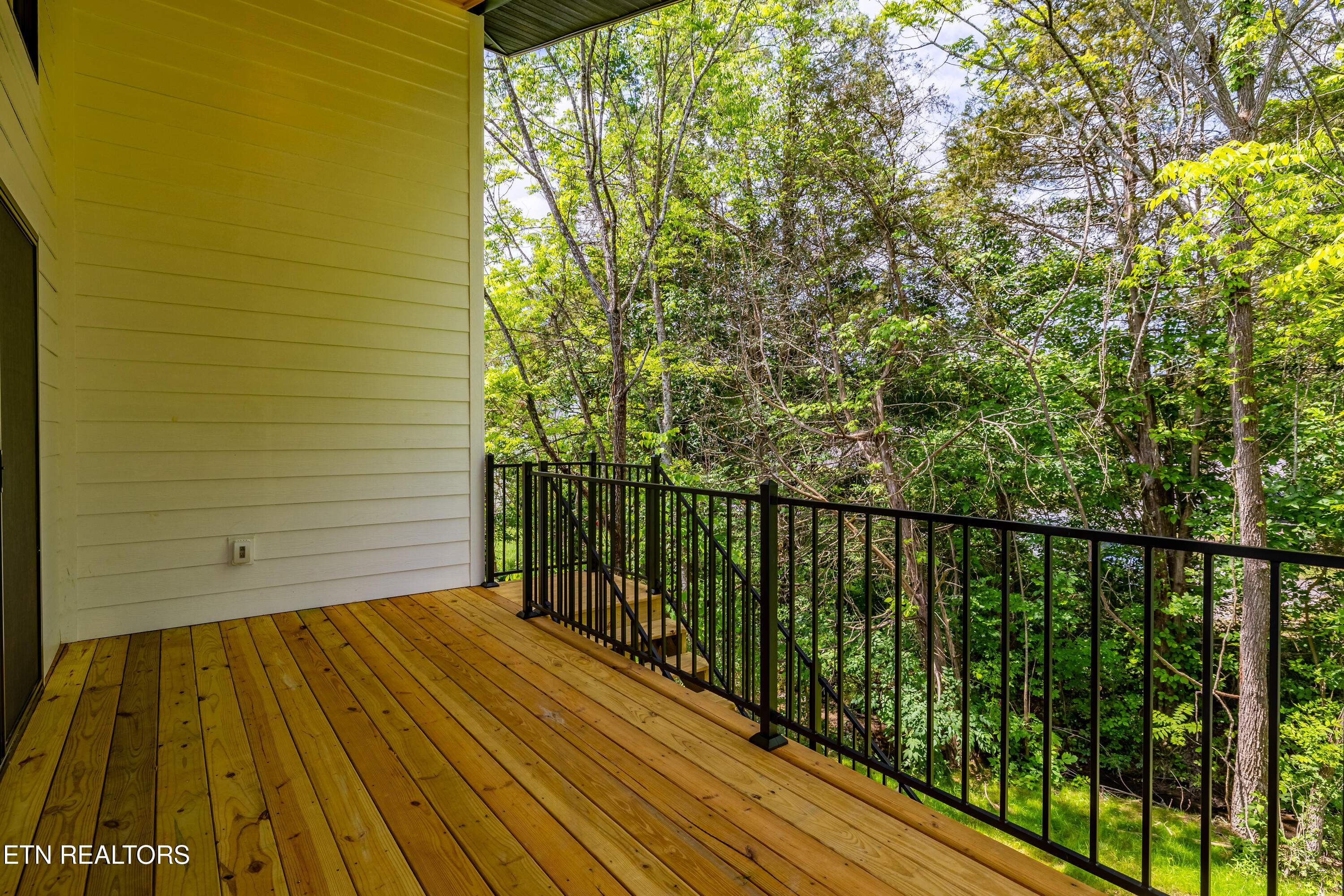 2329 Rock Gardens Drive Sevierville TN 37876