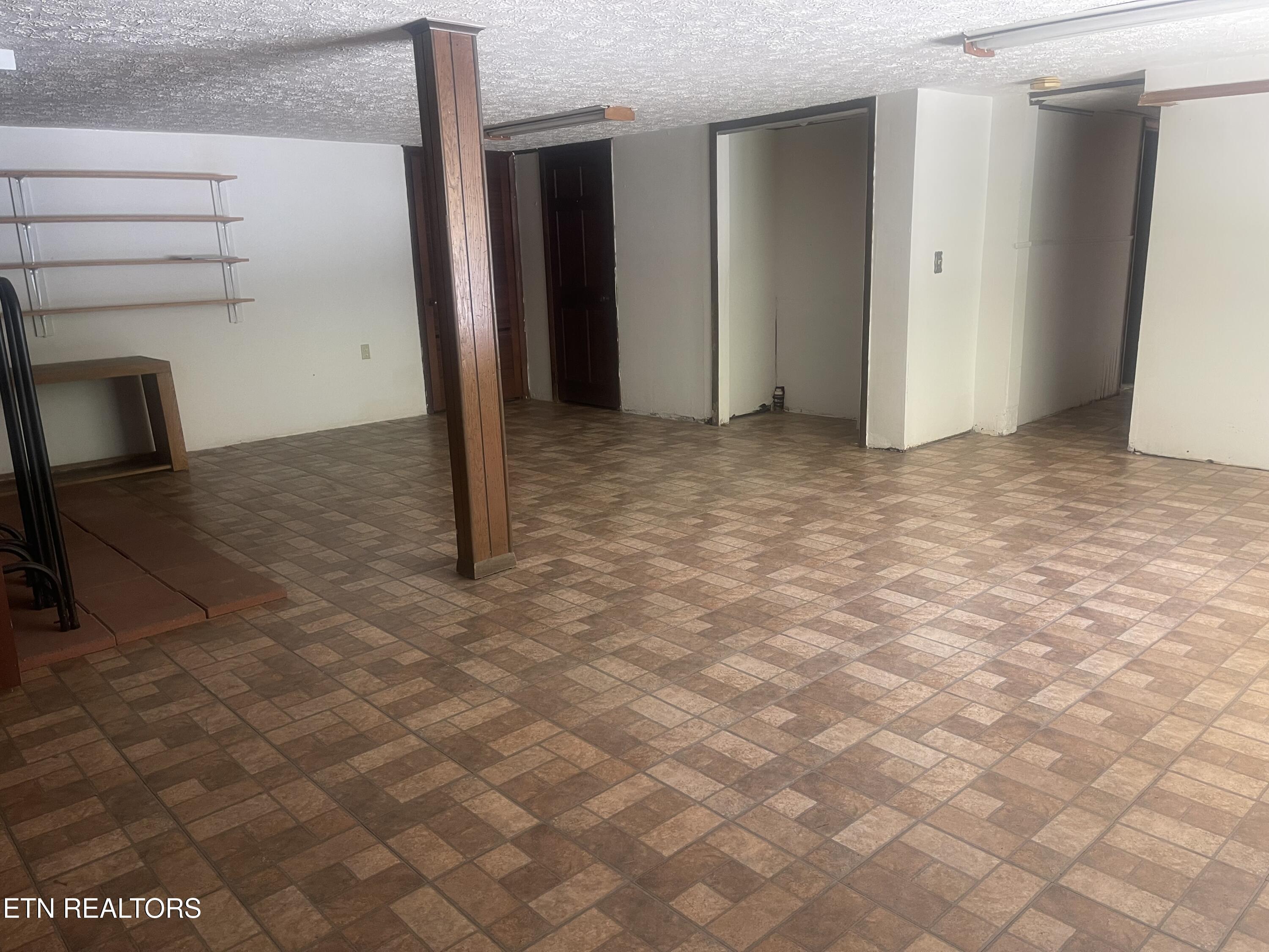 980 Blue Top Road Tazewell TN 37879