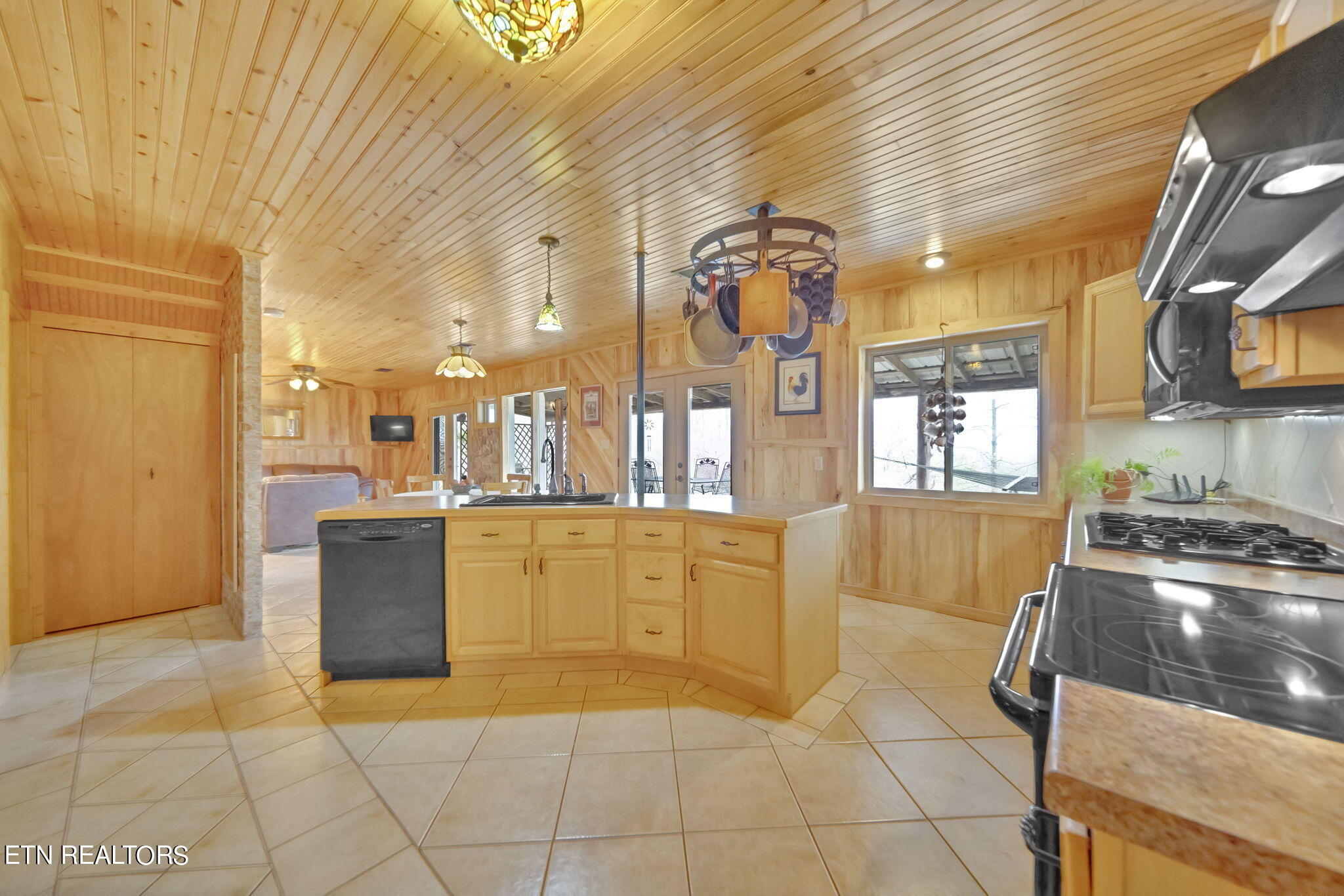 268&271 Sequoyah Drive Morristown TN 37813
