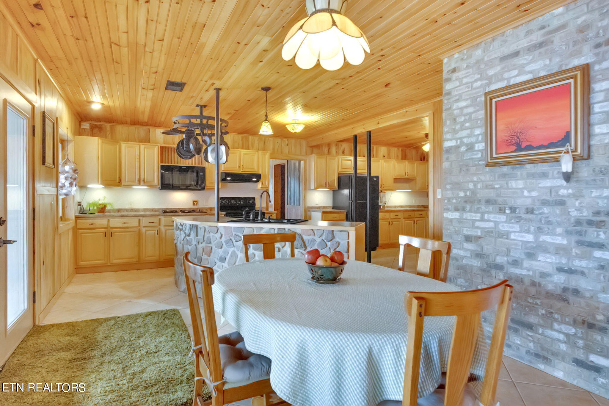268&271 Sequoyah Drive Morristown TN 37813